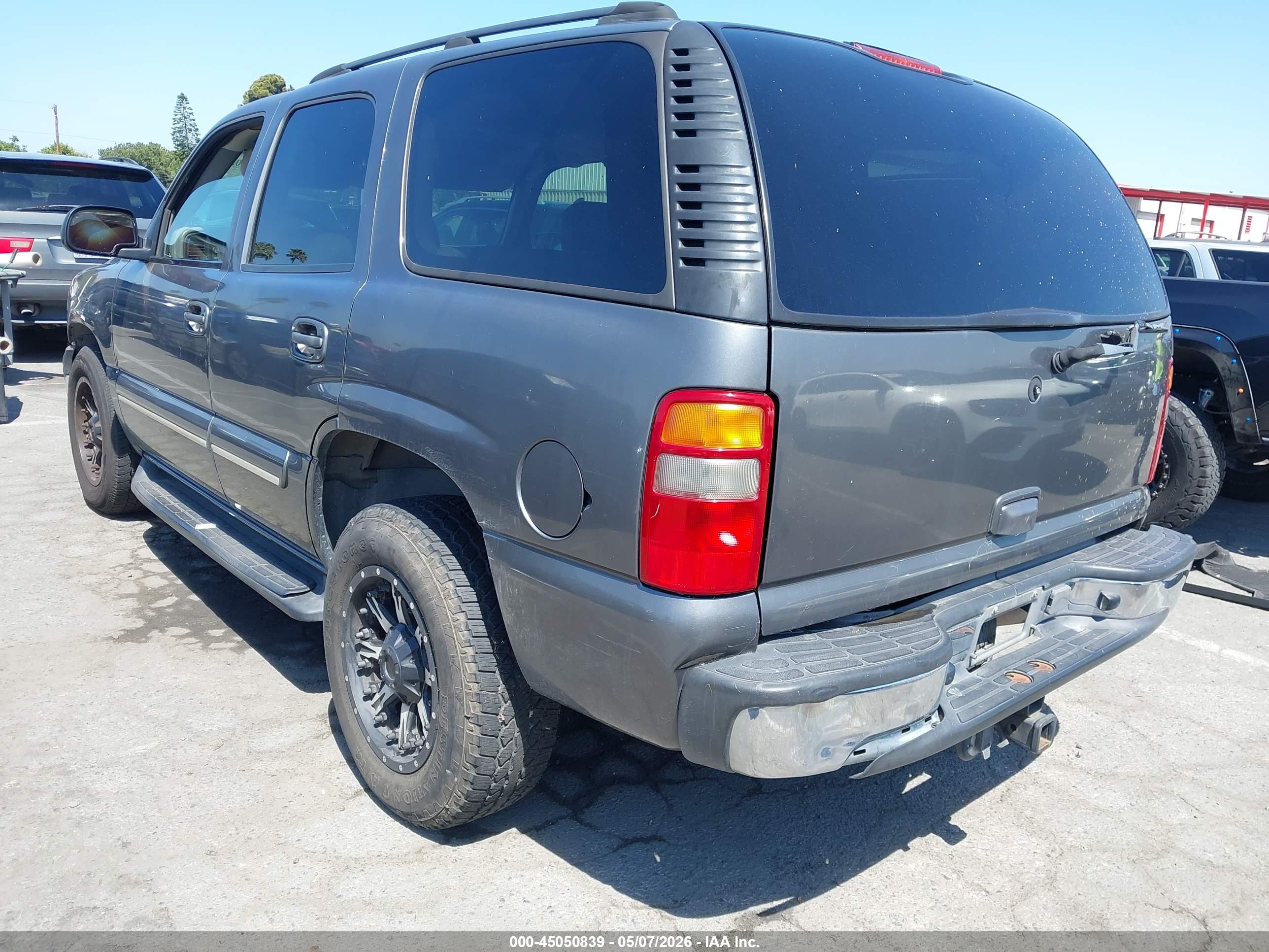 CHEVROLET TAHOE image 3