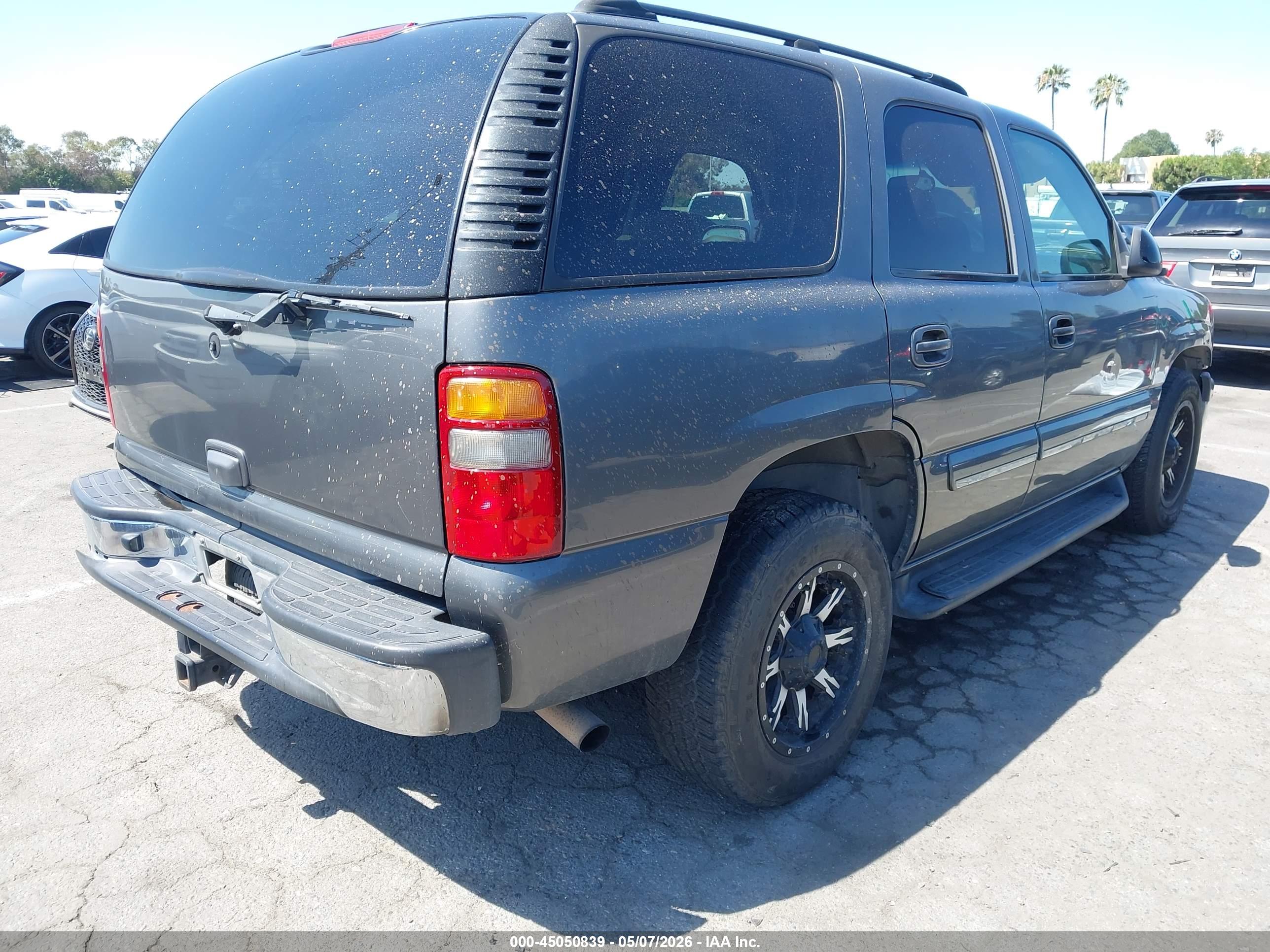 CHEVROLET TAHOE image 4
