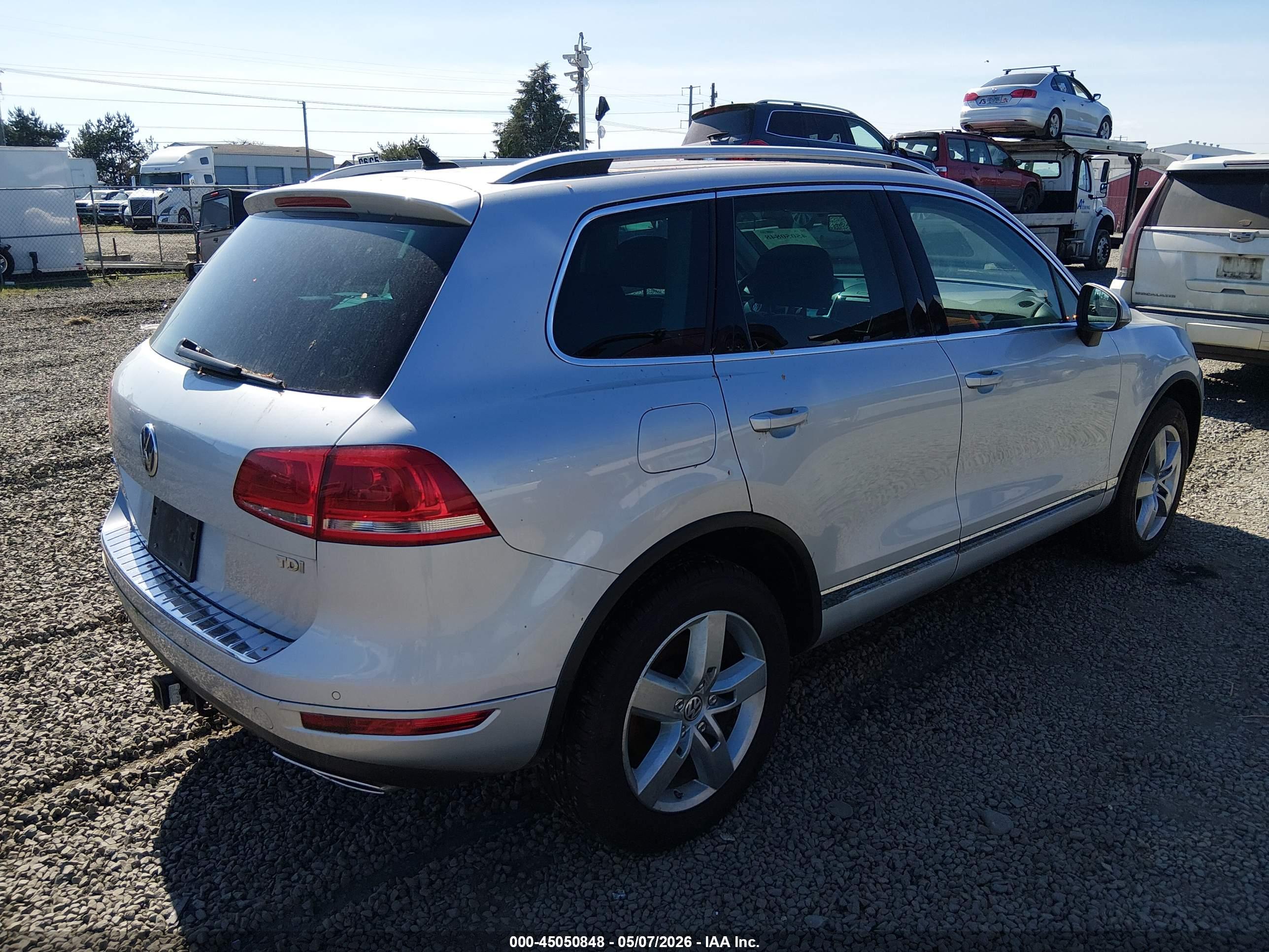 VOLKSWAGEN TOUAREG image 4