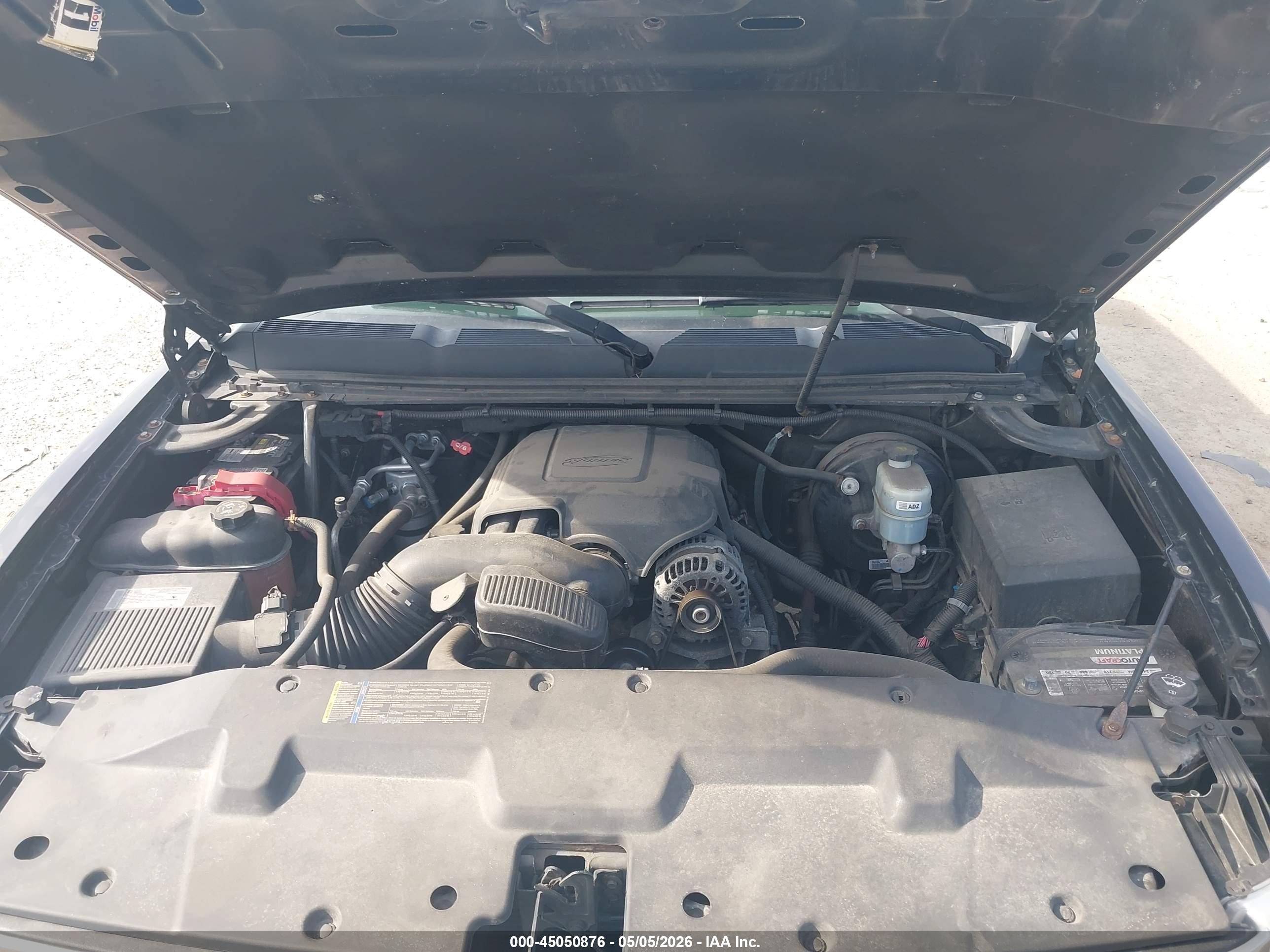 CHEVROLET SILVERADO image 10