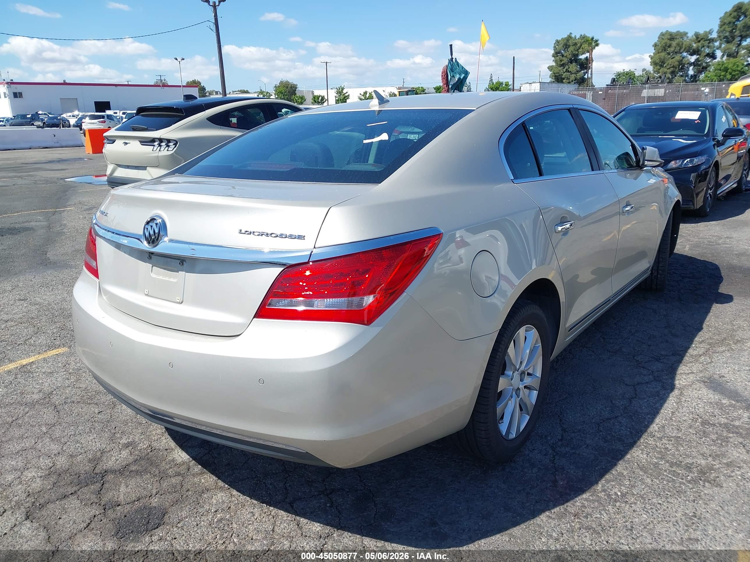 BUICK LACROSSE image 4
