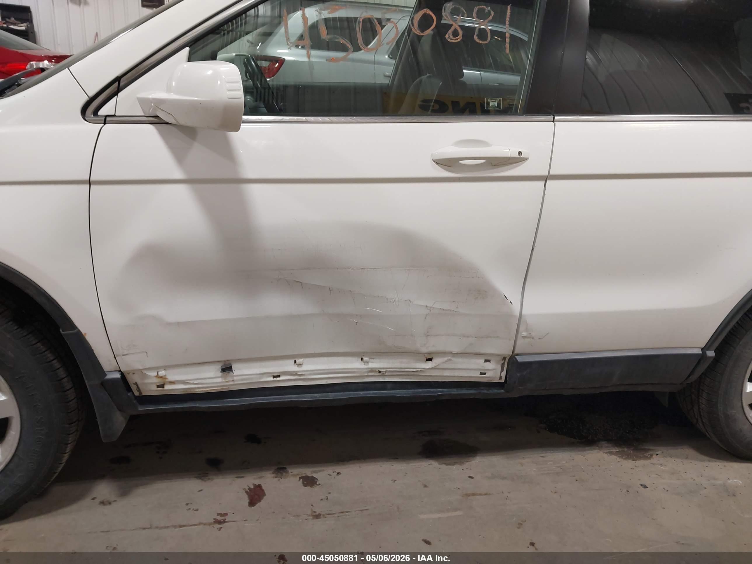 HONDA CR-V image 6