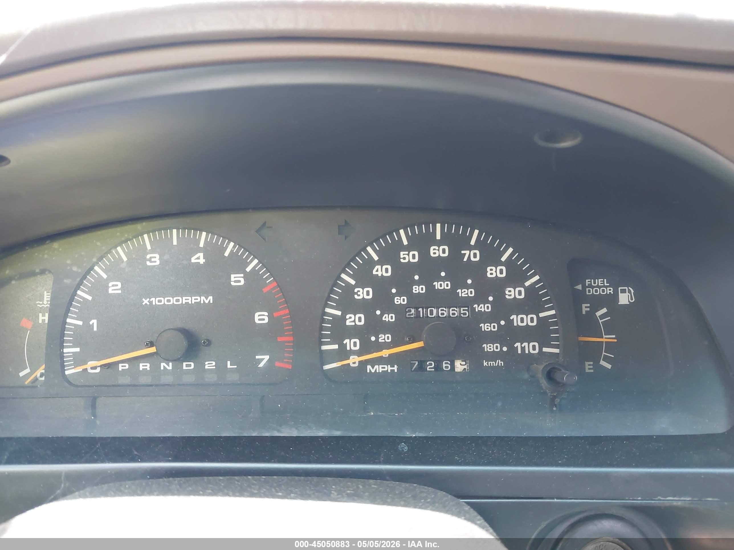 TOYOTA 4RUNNER image 7