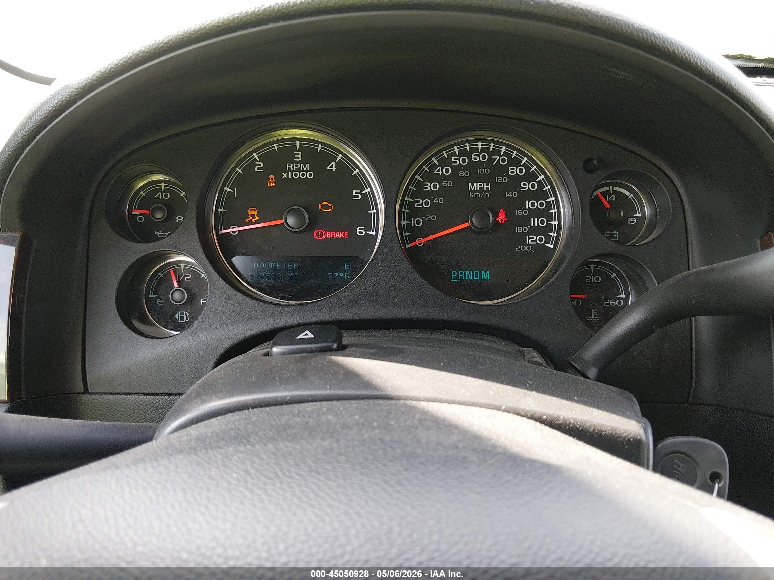 GMC SIERRA image 7