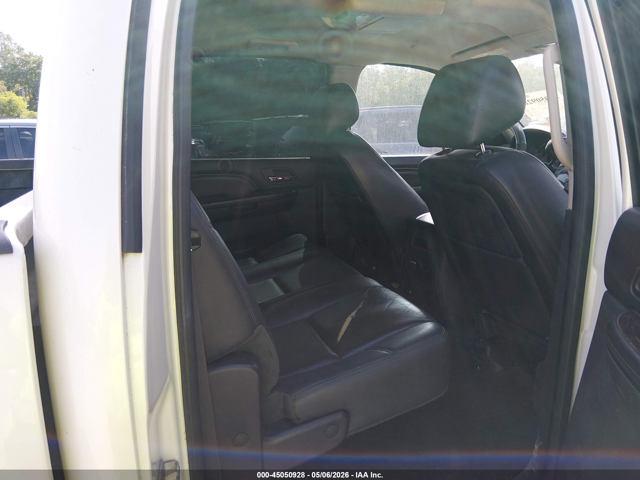 GMC SIERRA image 8