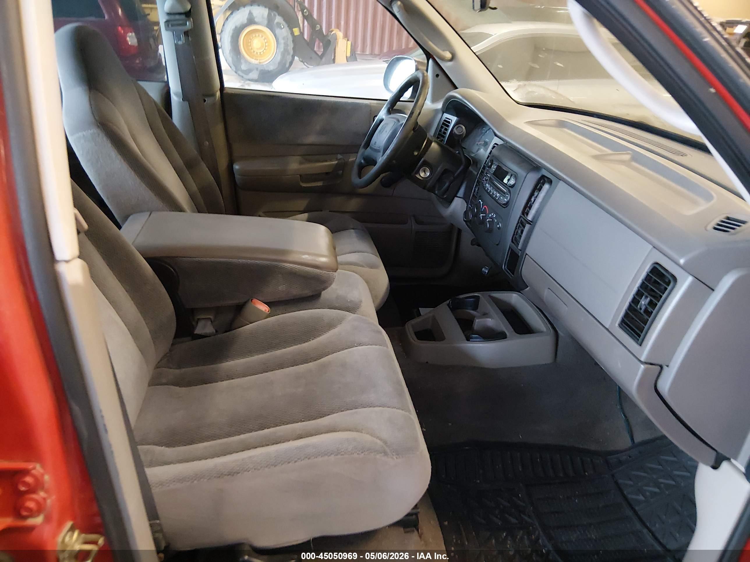 DODGE DAKOTA image 5