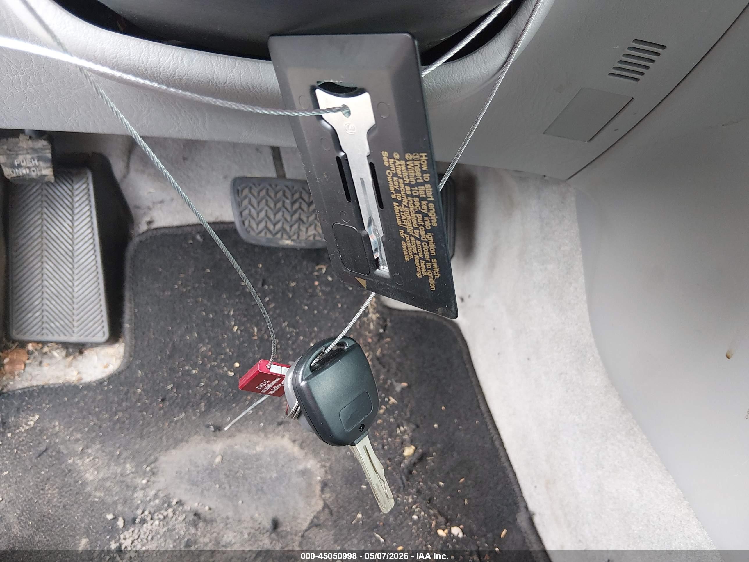 LEXUS ES image 11