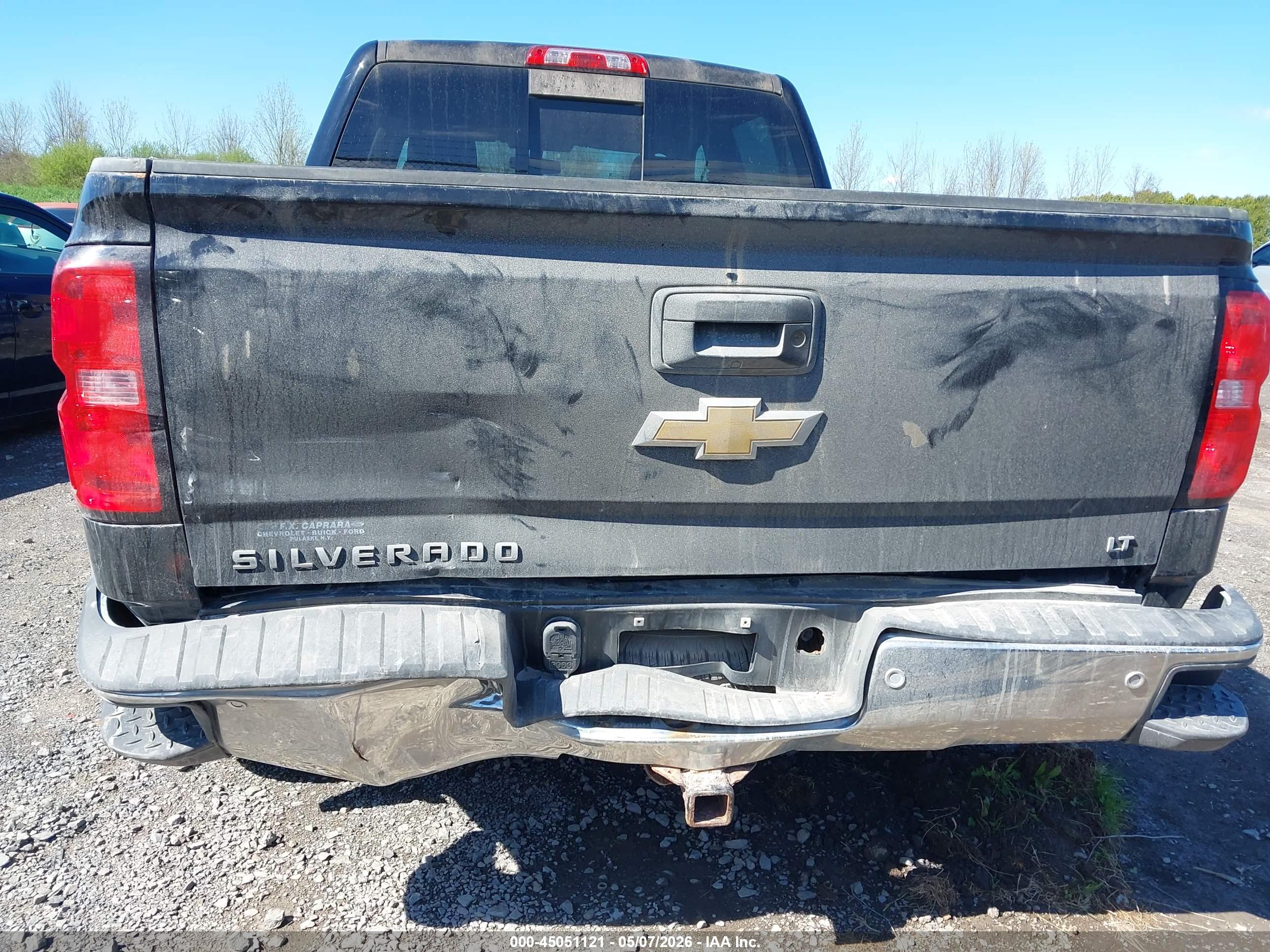 CHEVROLET SILVERADO image 6