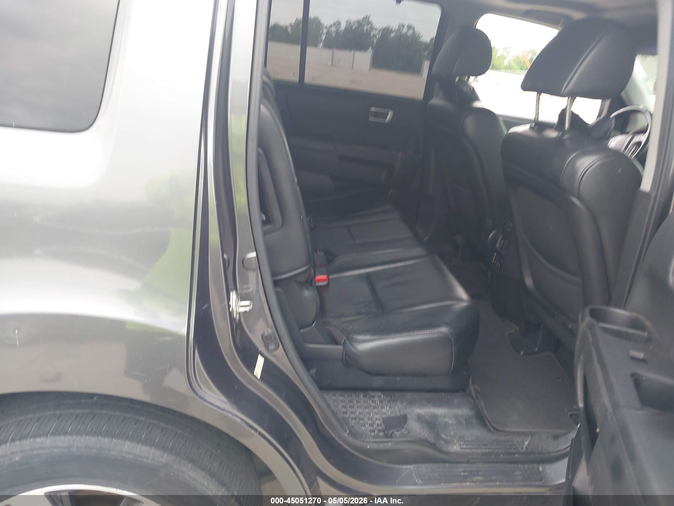 HONDA PILOT image 8