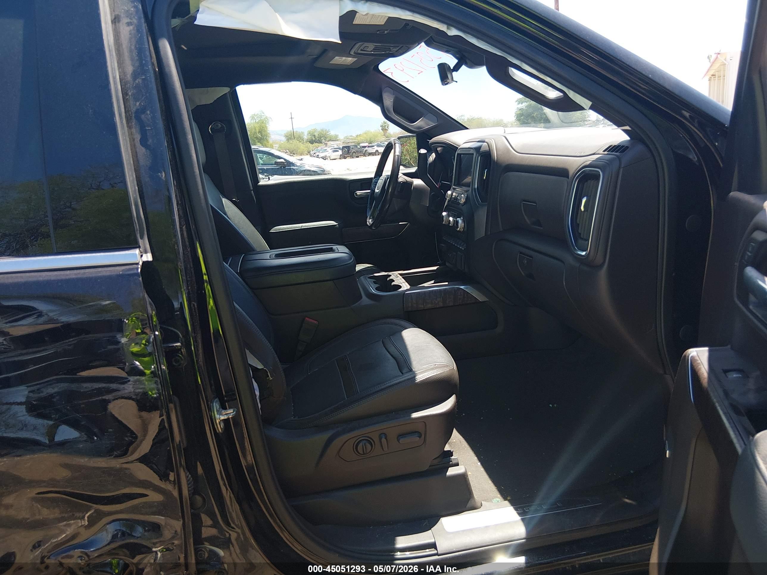 GMC SIERRA image 5