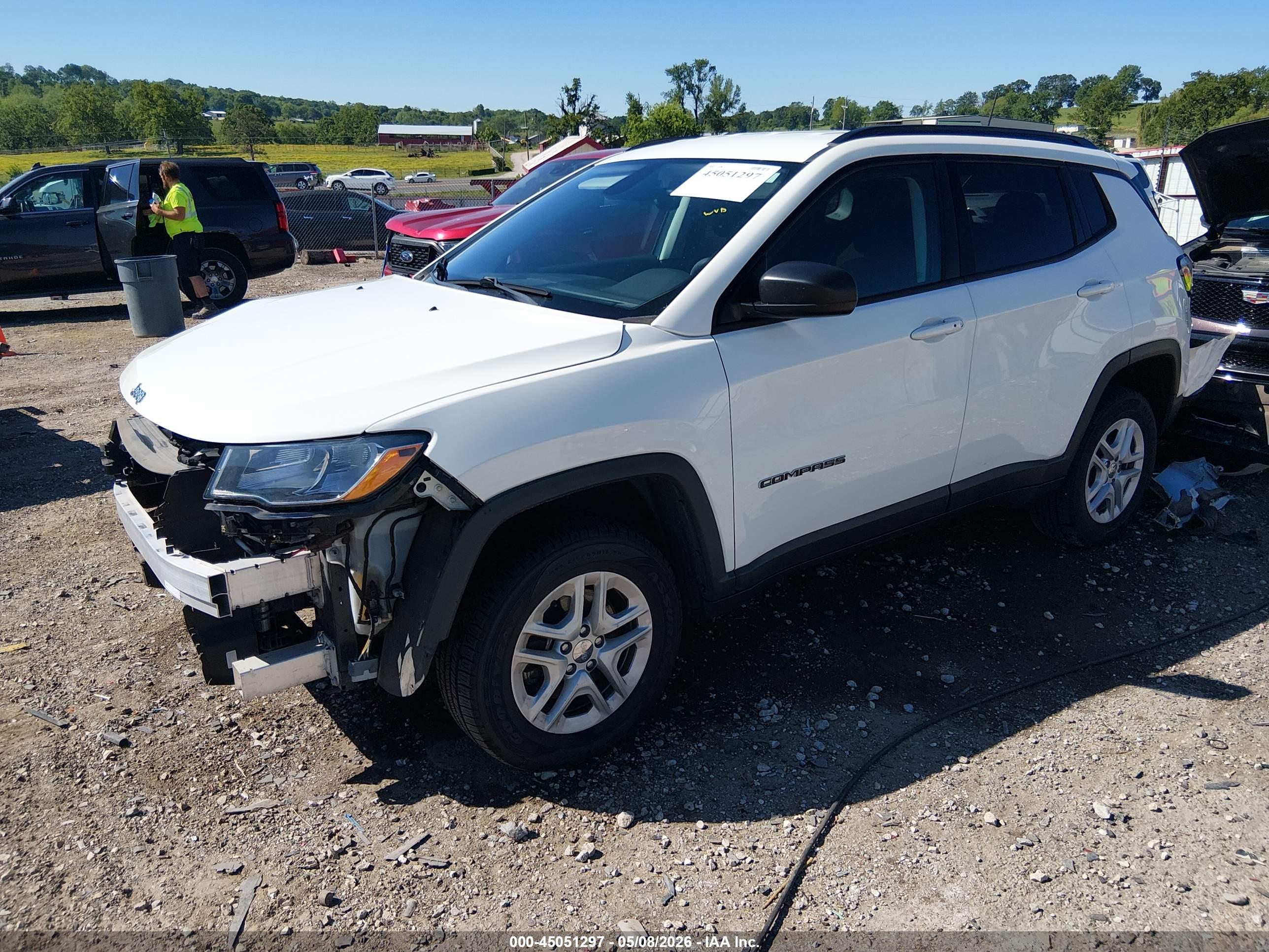 JEEP COMPASS image 2