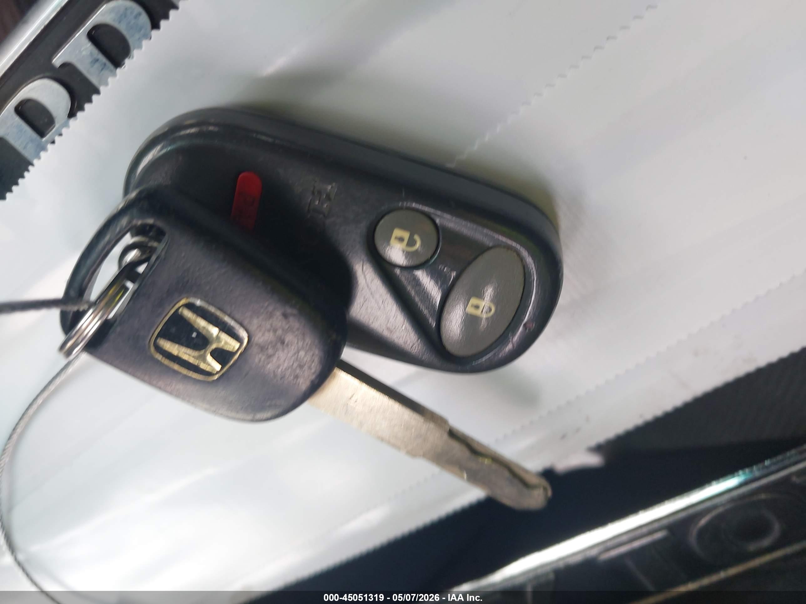 HONDA CIVIC image 11