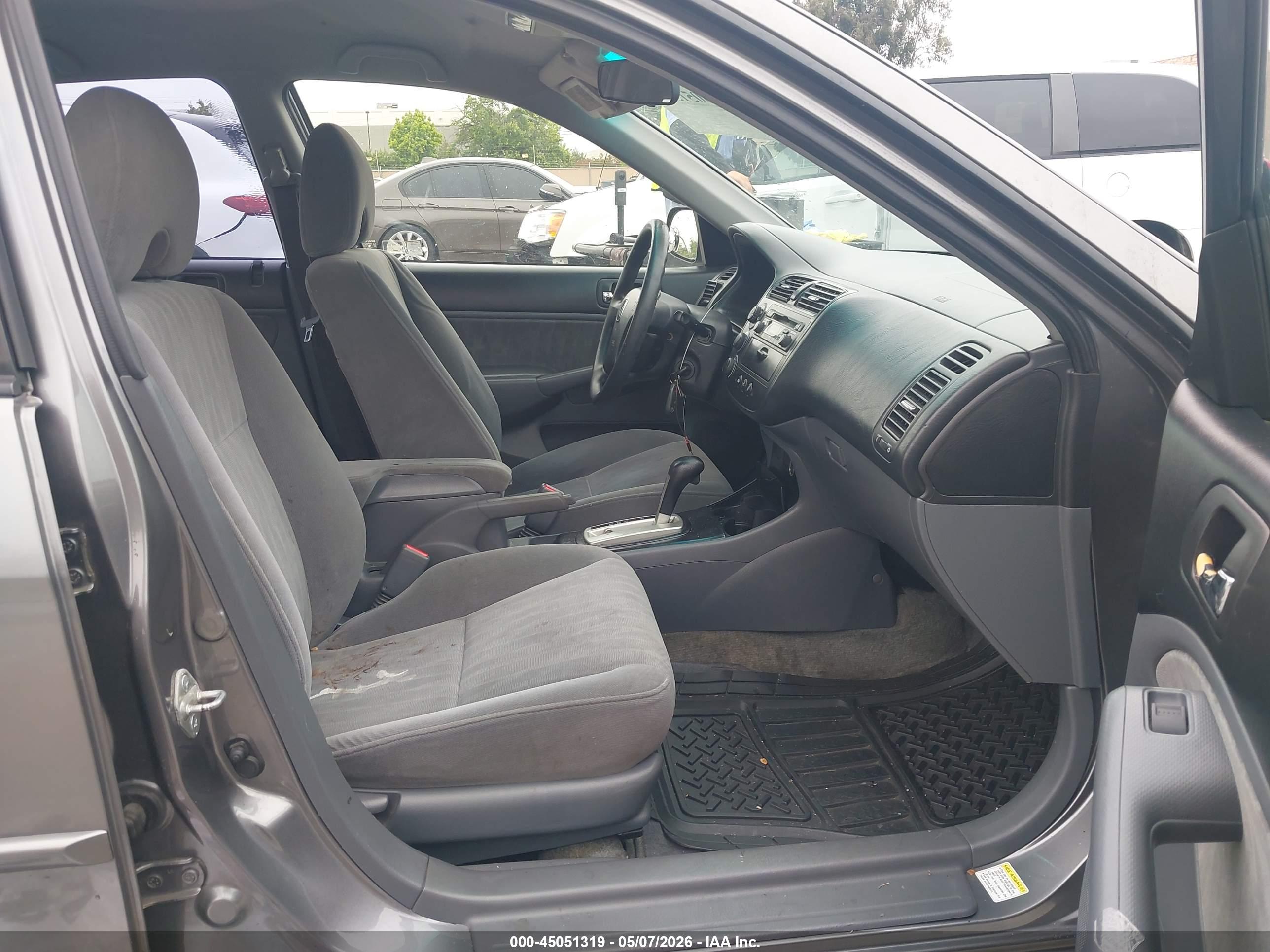 HONDA CIVIC image 5