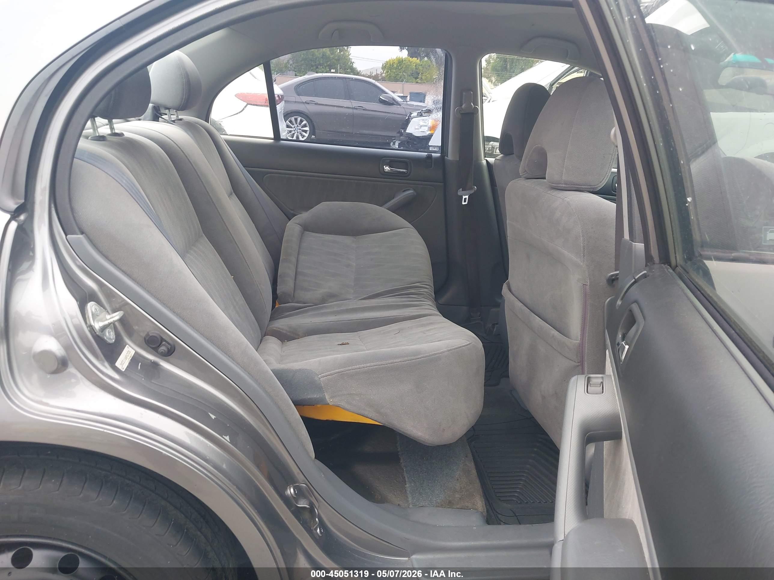 HONDA CIVIC image 8