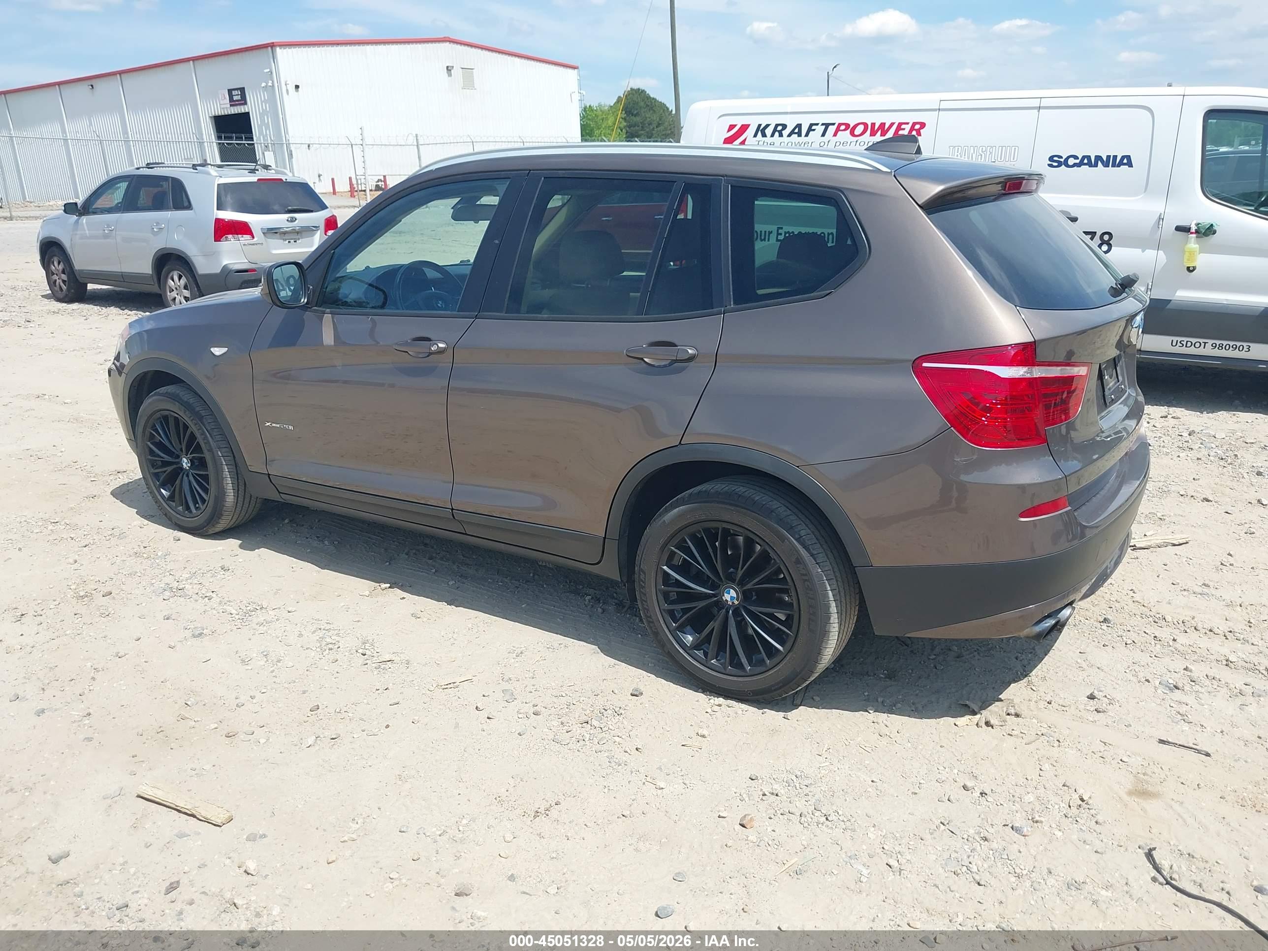 BMW X3 image 3