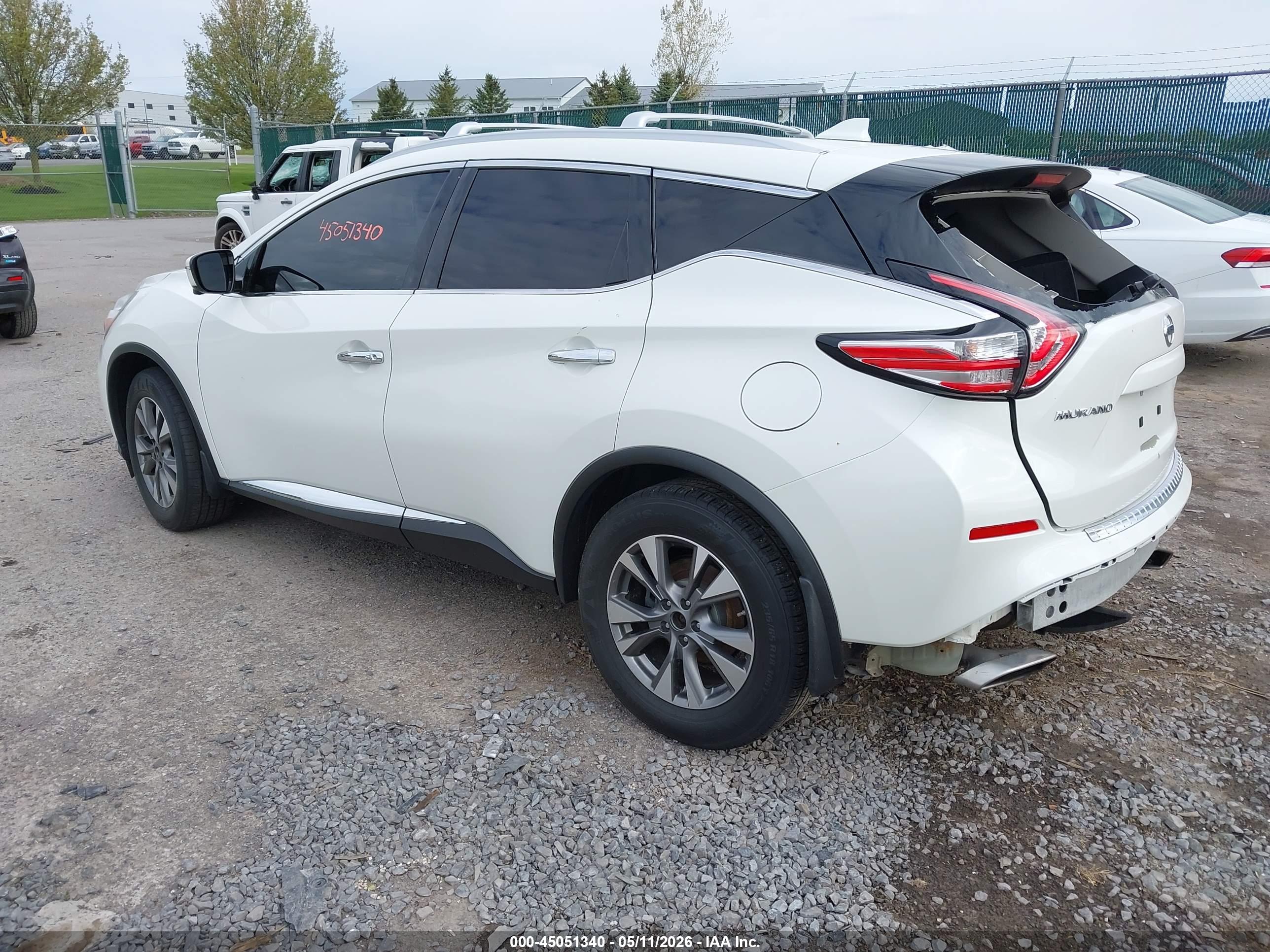 NISSAN MURANO image 3