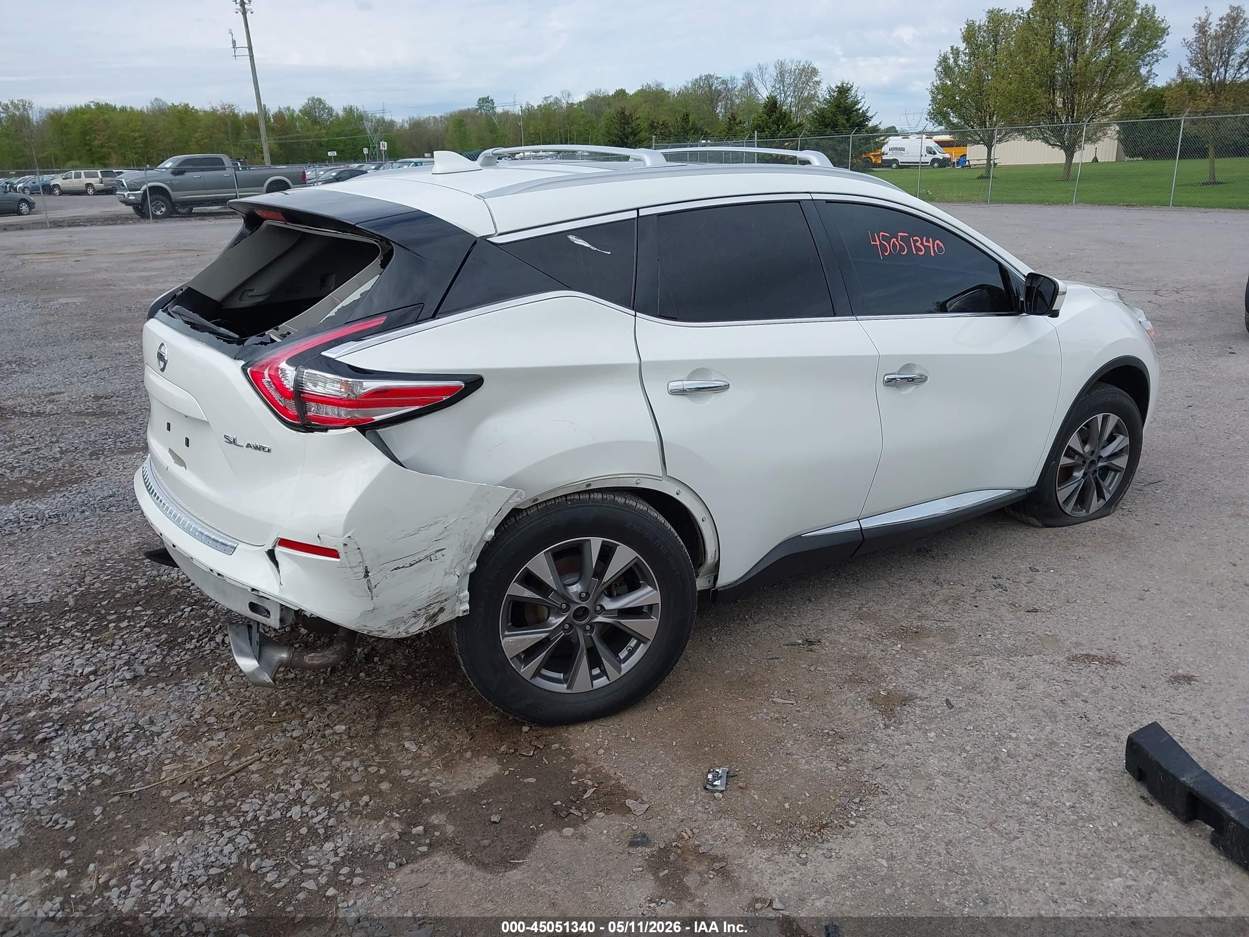 NISSAN MURANO image 4