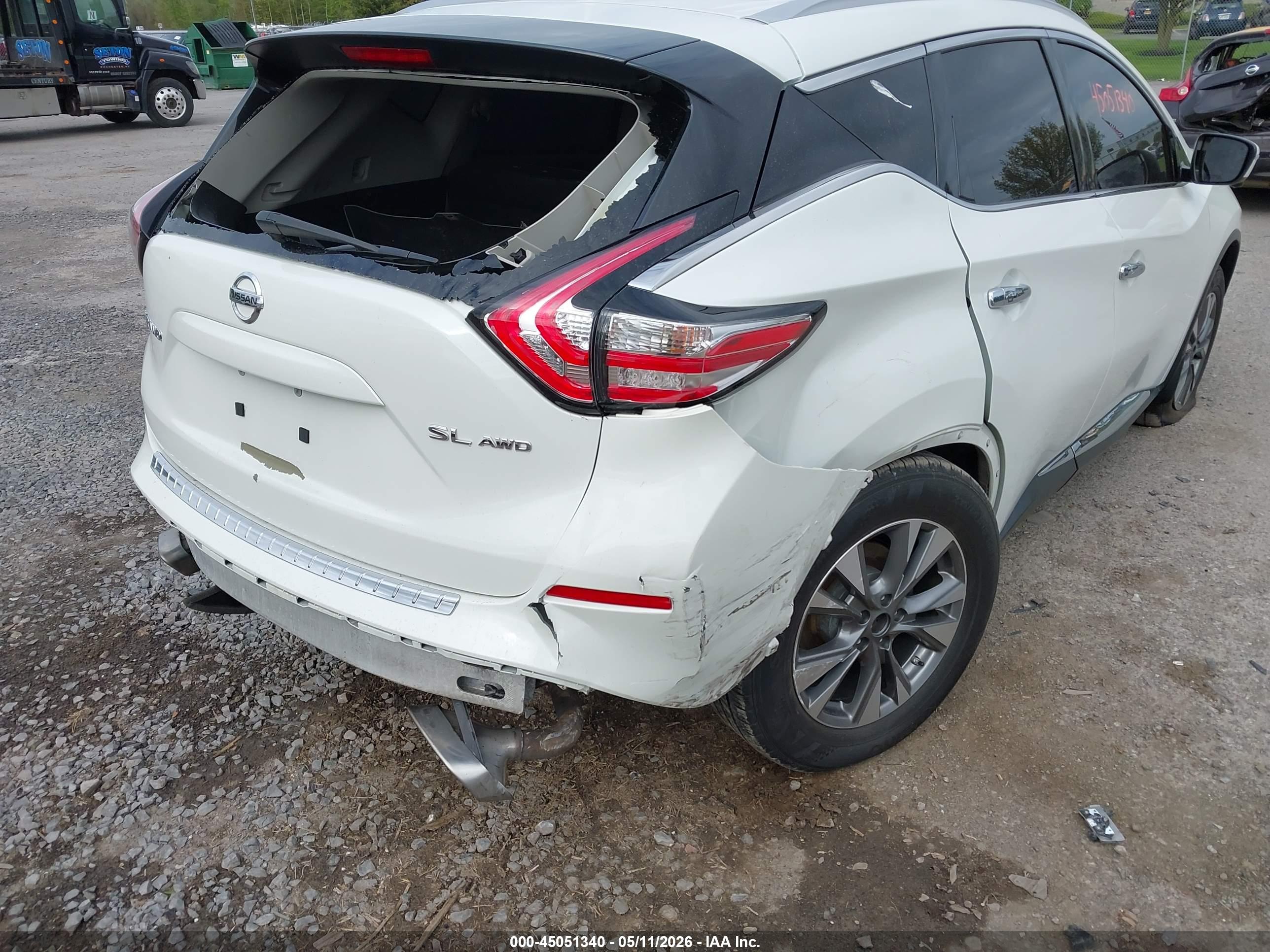 NISSAN MURANO image 6