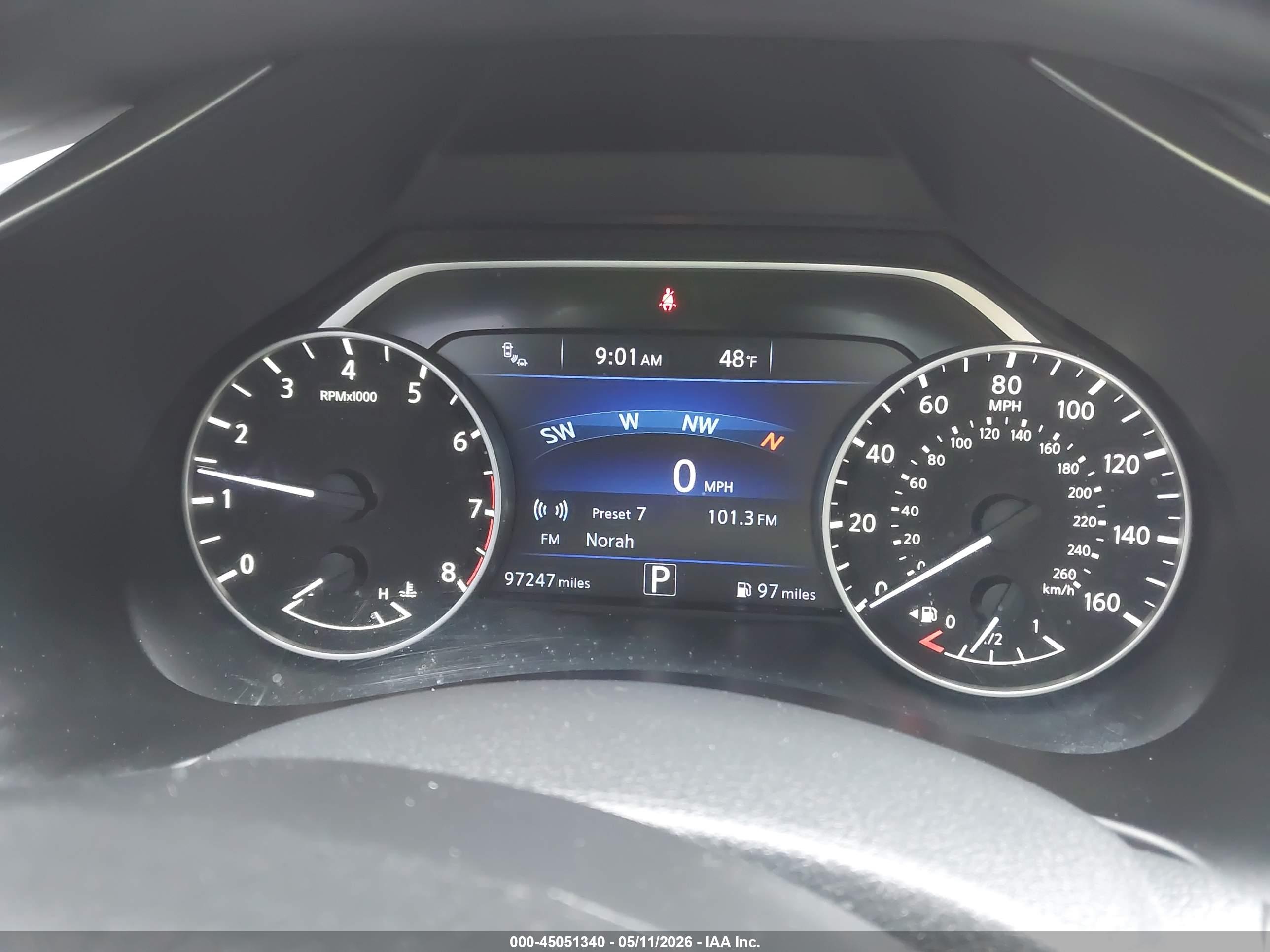 NISSAN MURANO image 7