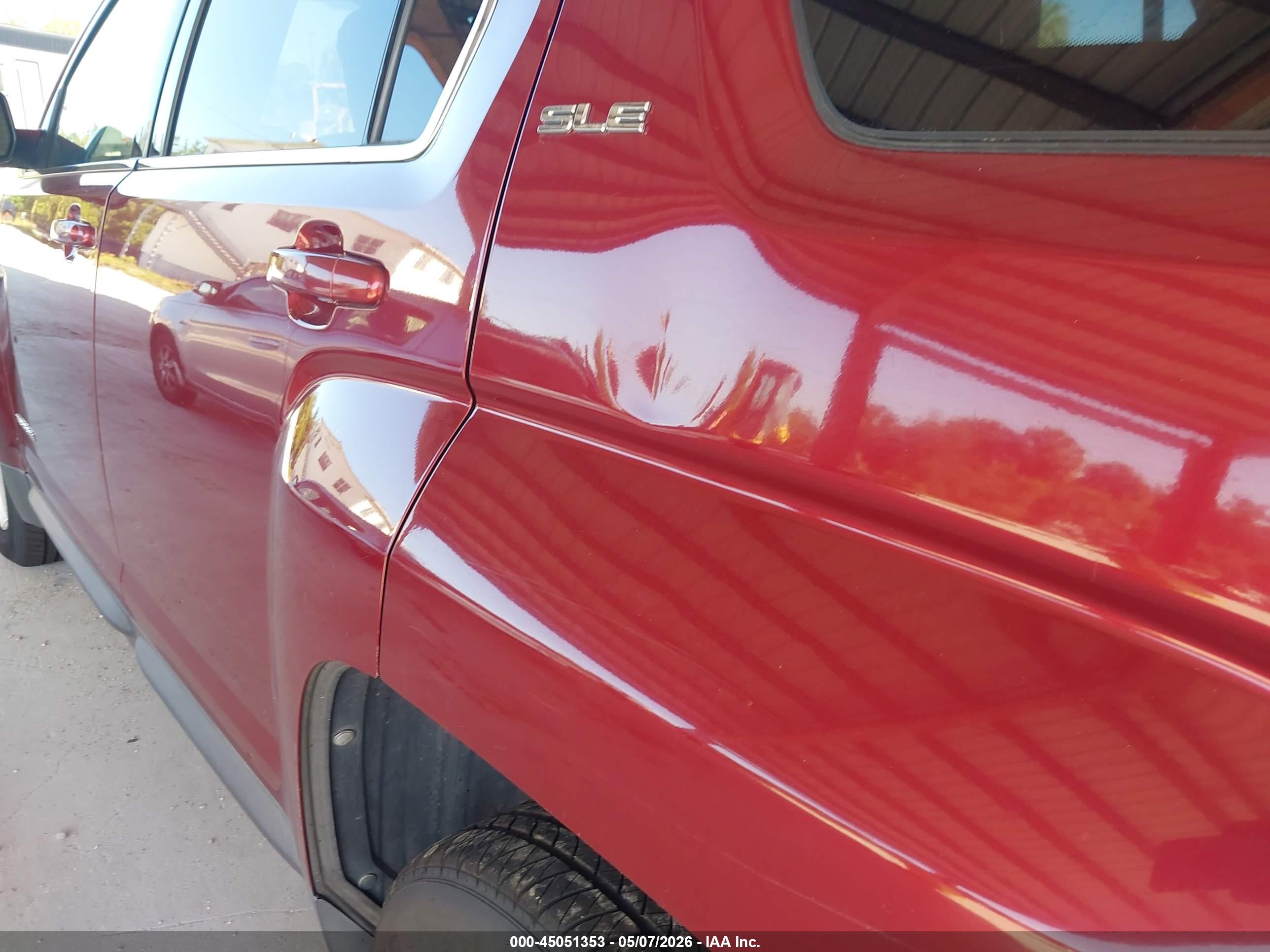 GMC TERRAIN image 6
