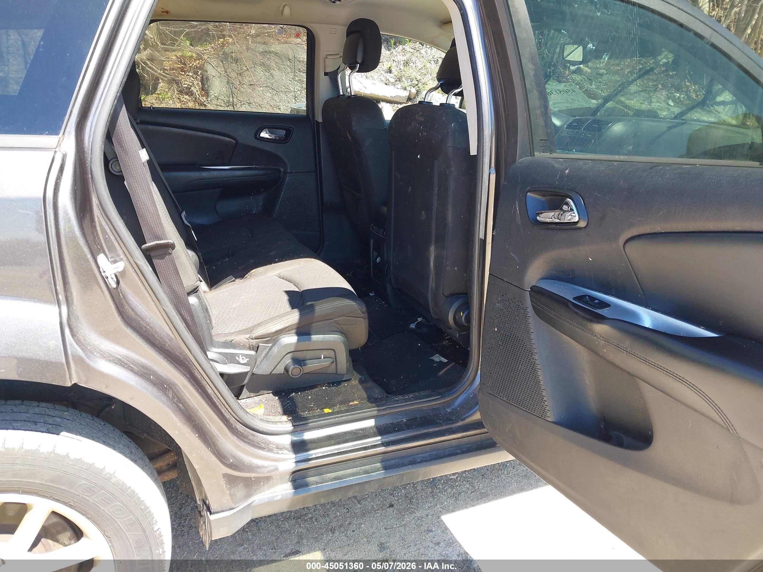 DODGE JOURNEY image 8
