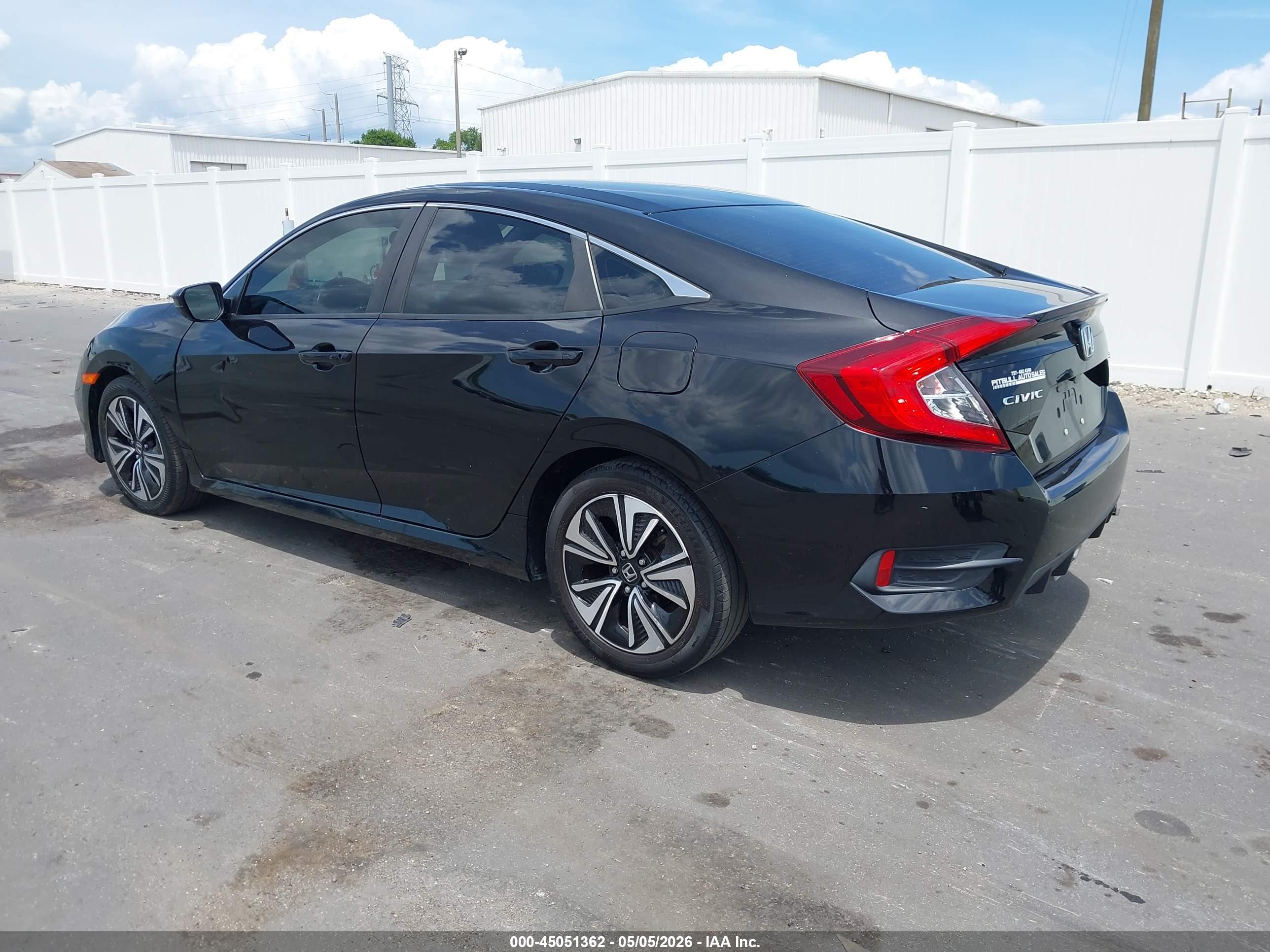 HONDA CIVIC image 3