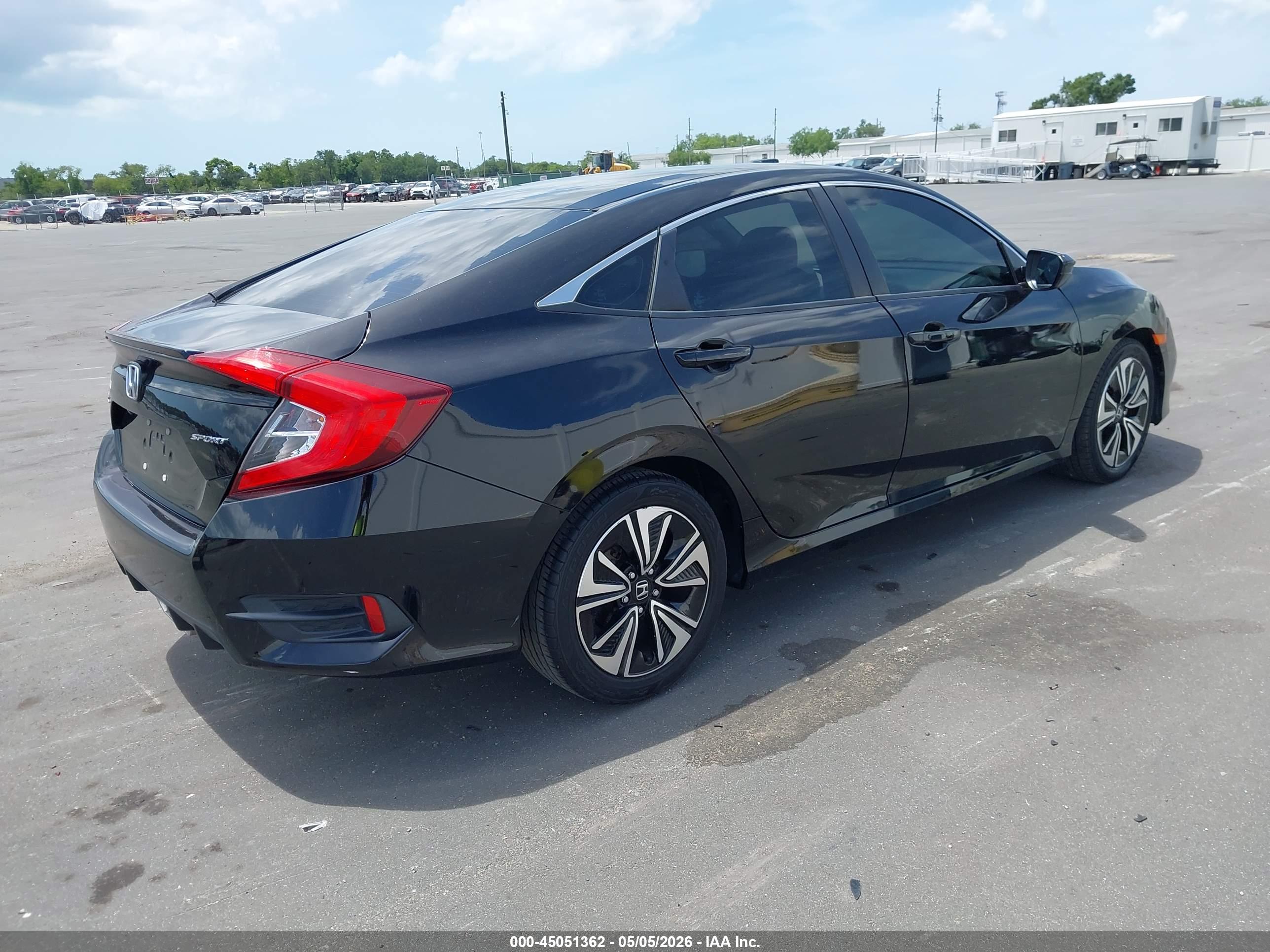 HONDA CIVIC image 4