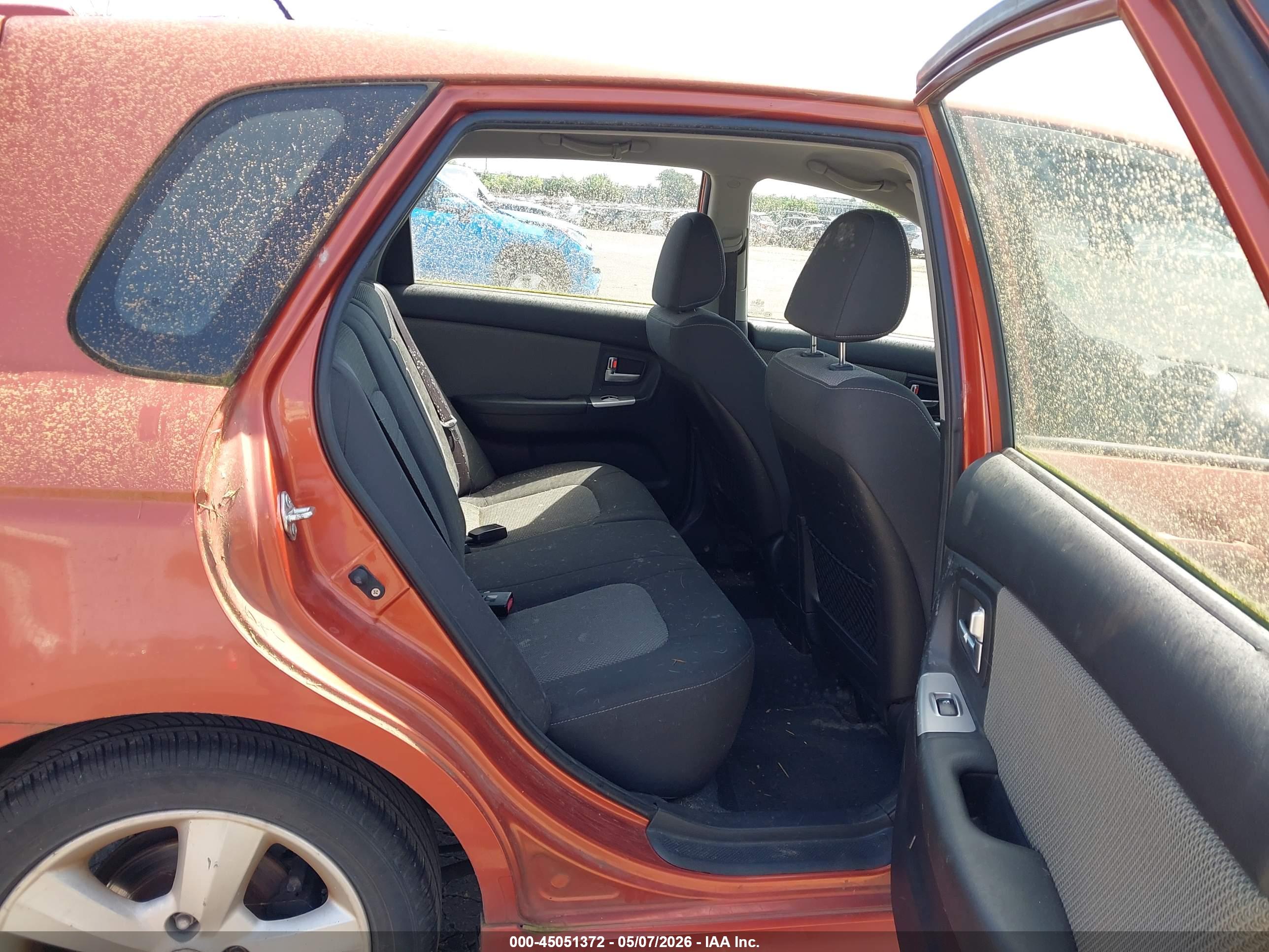 KIA SPECTRA5 image 8