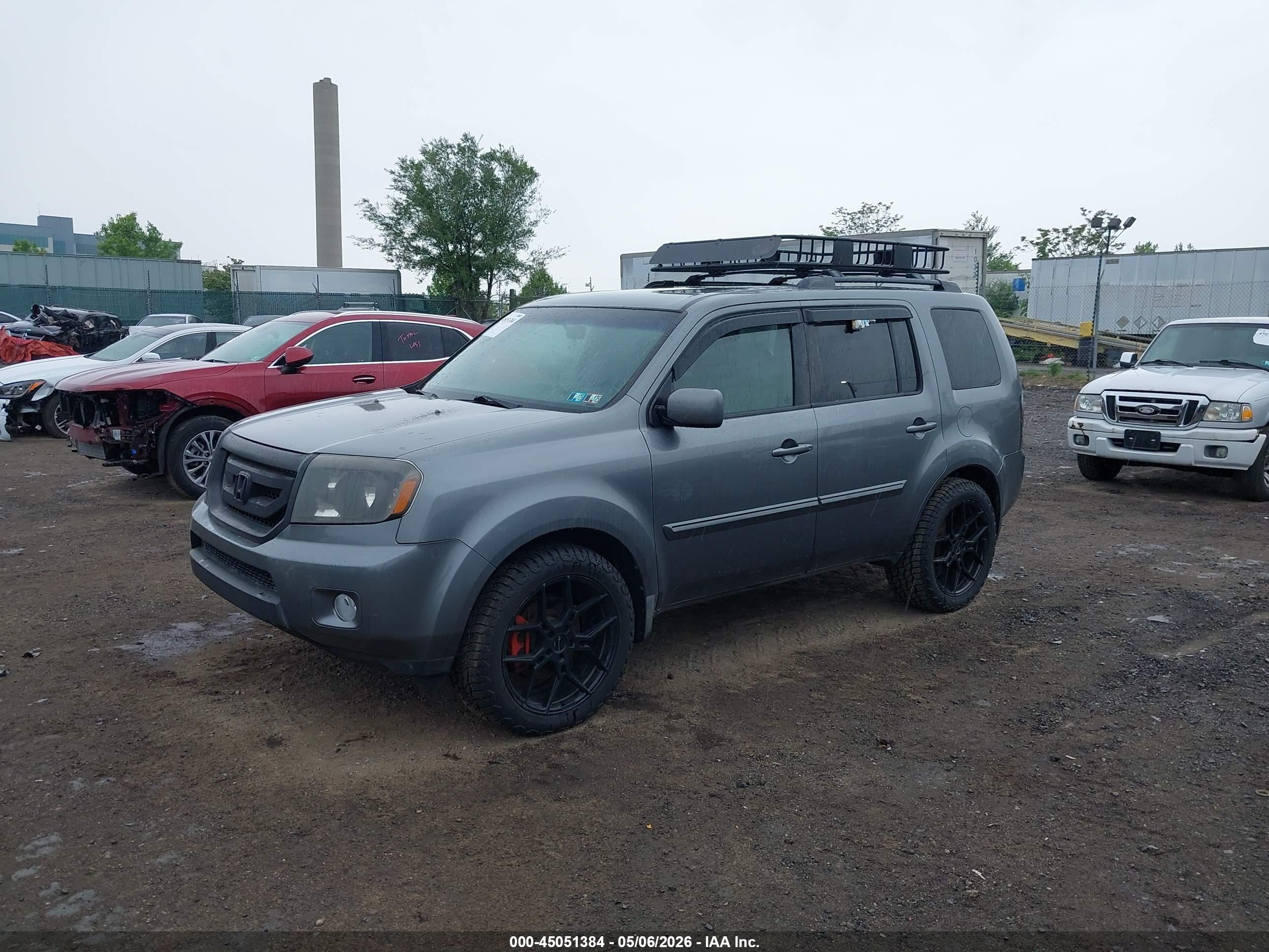 HONDA PILOT image 2