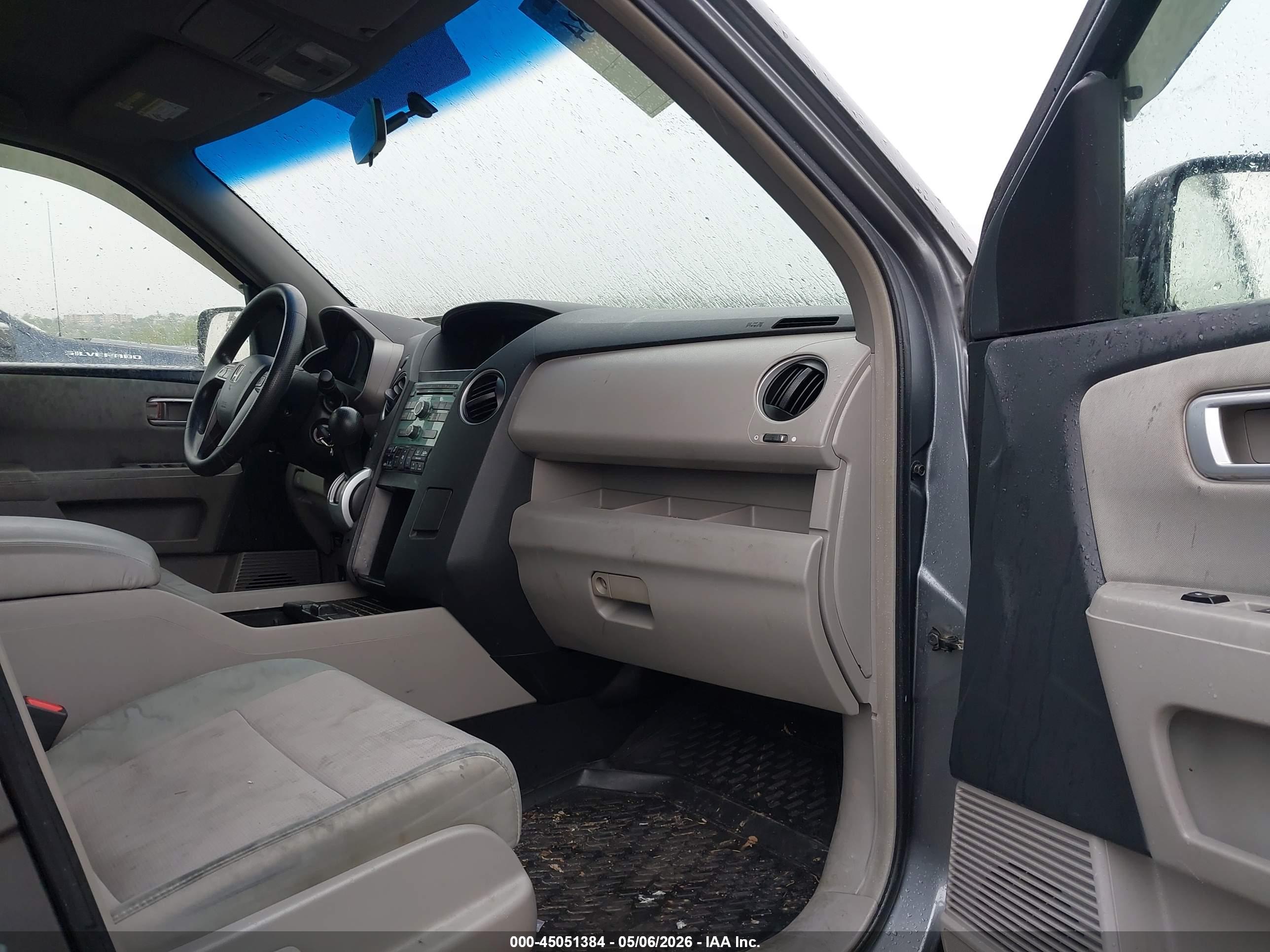HONDA PILOT image 5