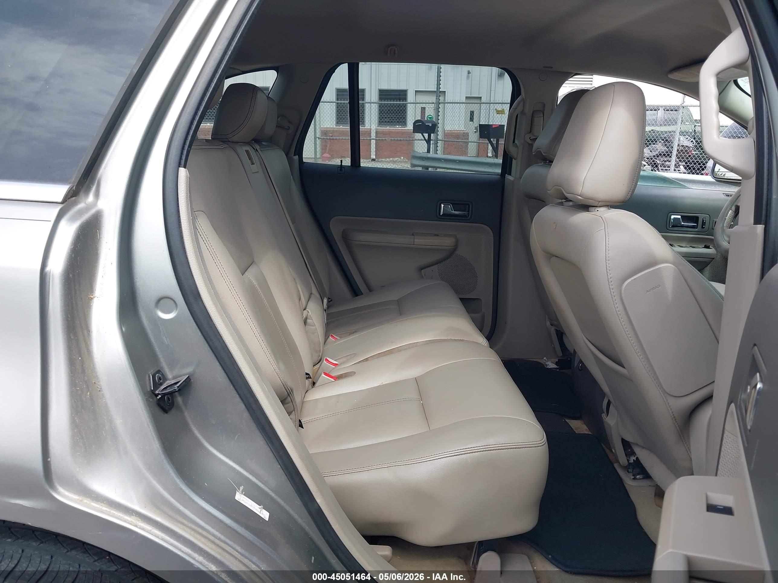 FORD EDGE image 8