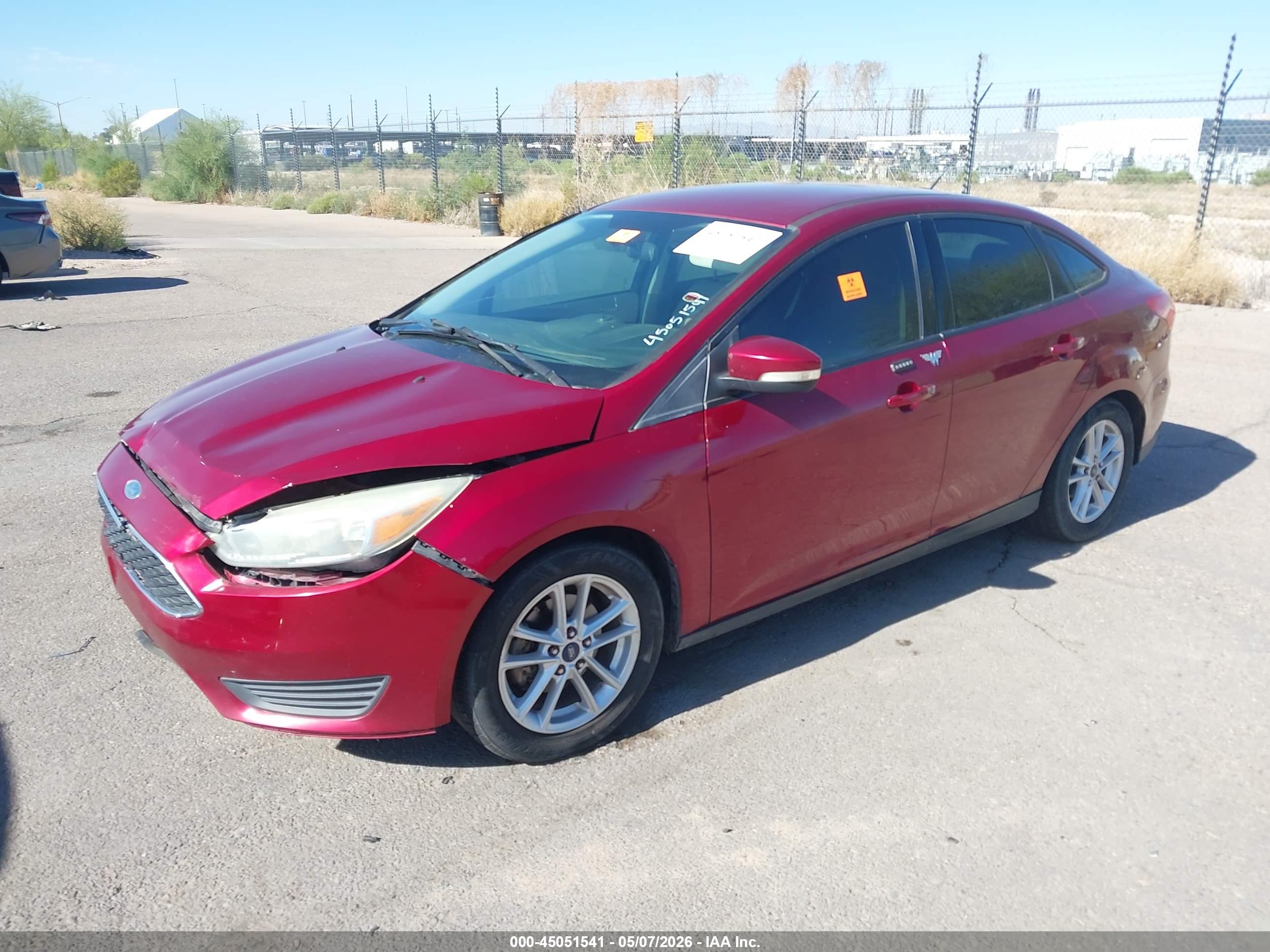 FORD FOCUS image 2