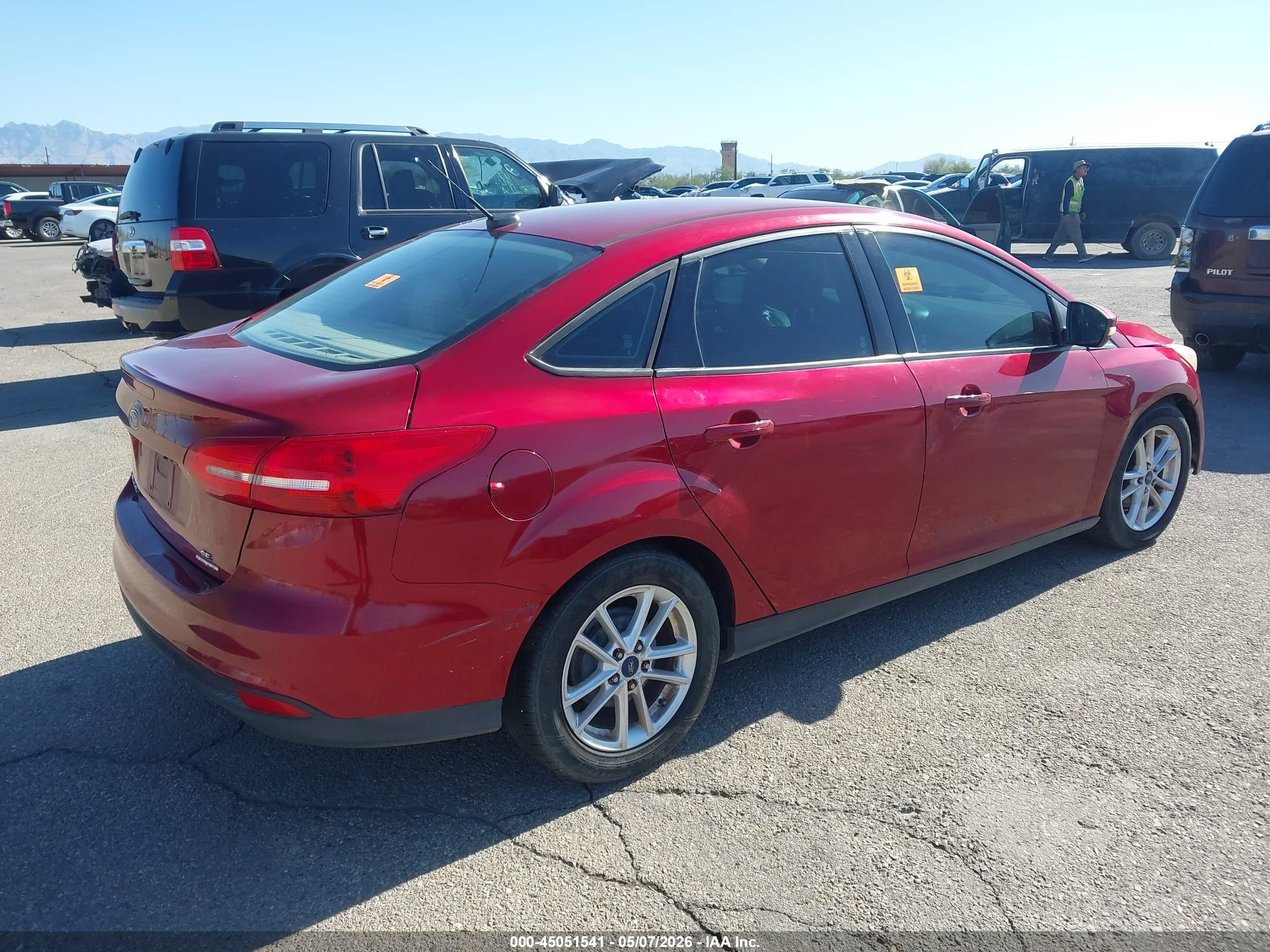 FORD FOCUS image 4