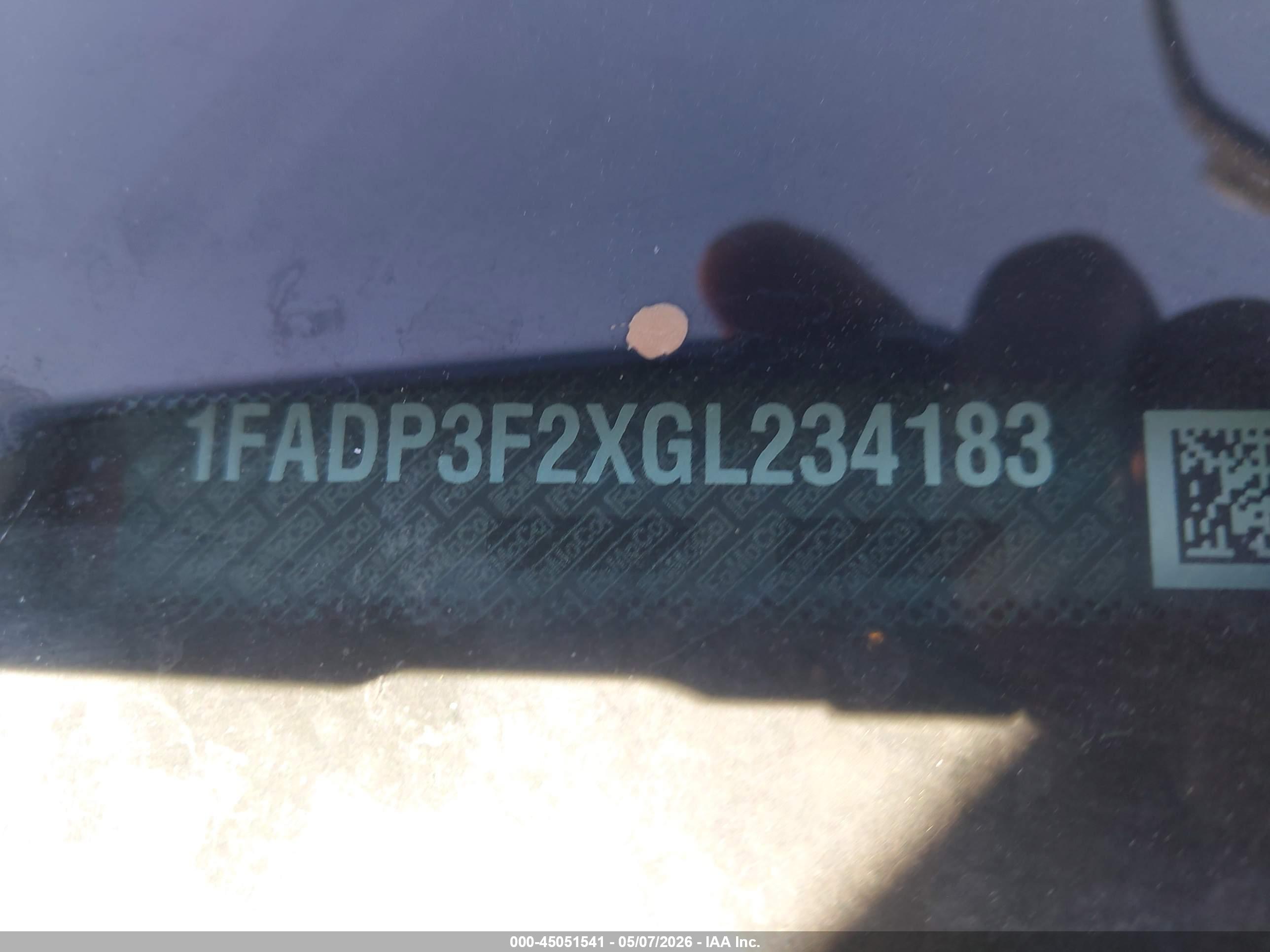 FORD FOCUS image 9