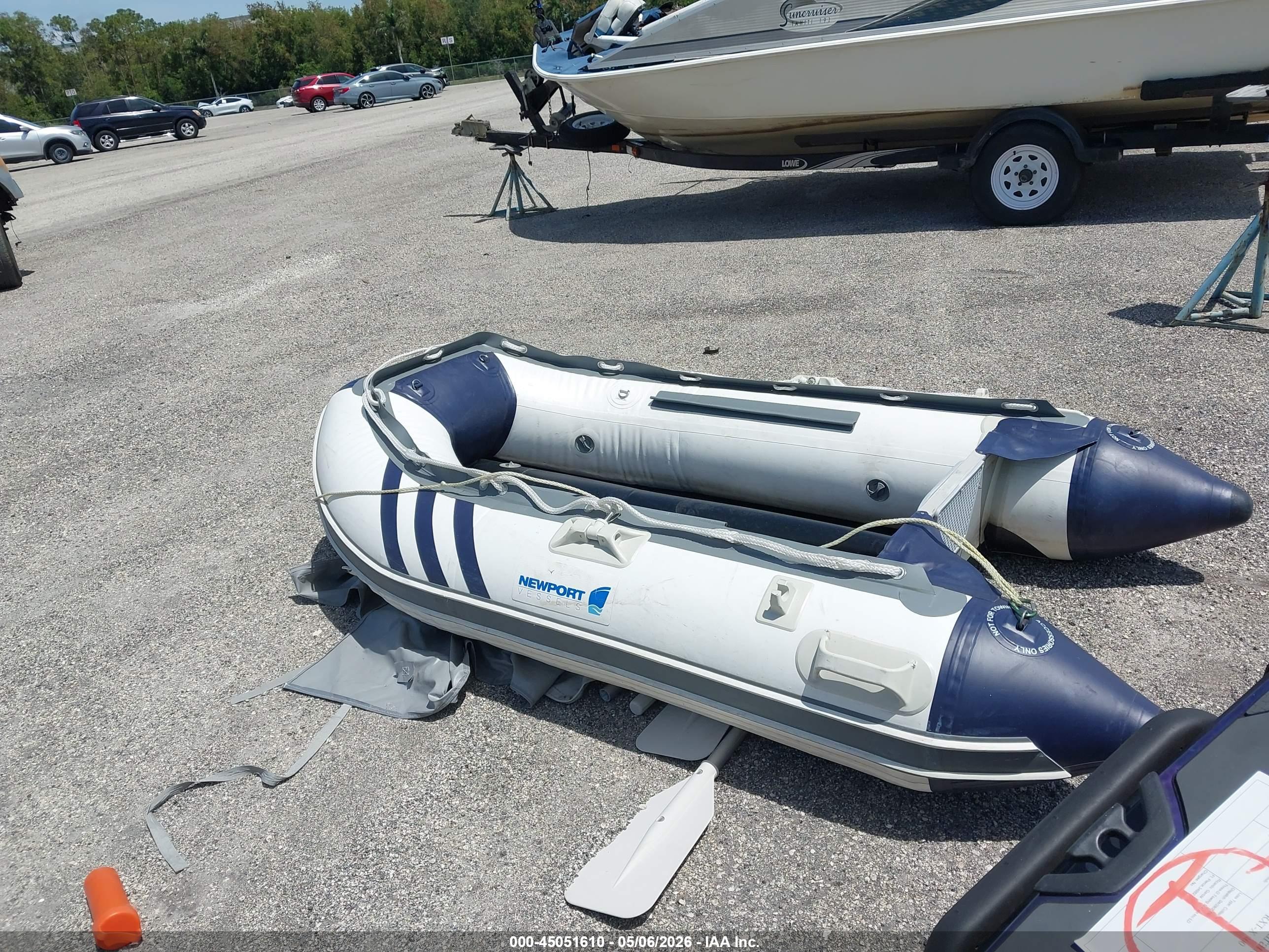 NEWPORT DINGY image 3