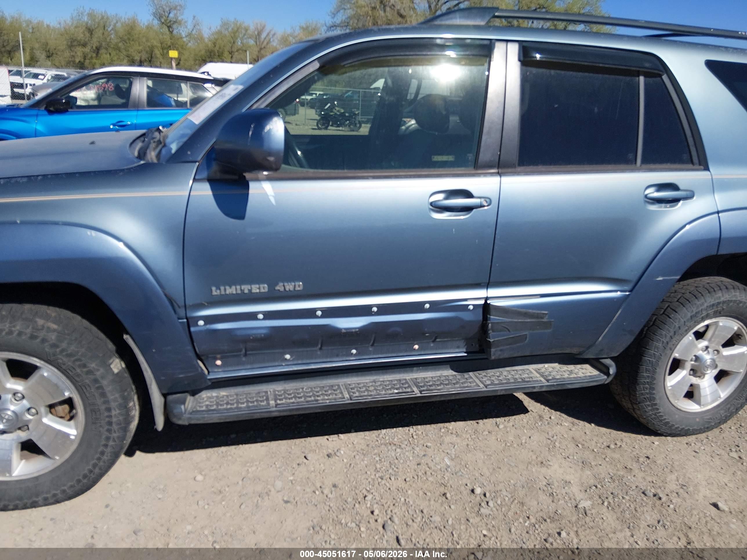 TOYOTA 4RUNNER image 6
