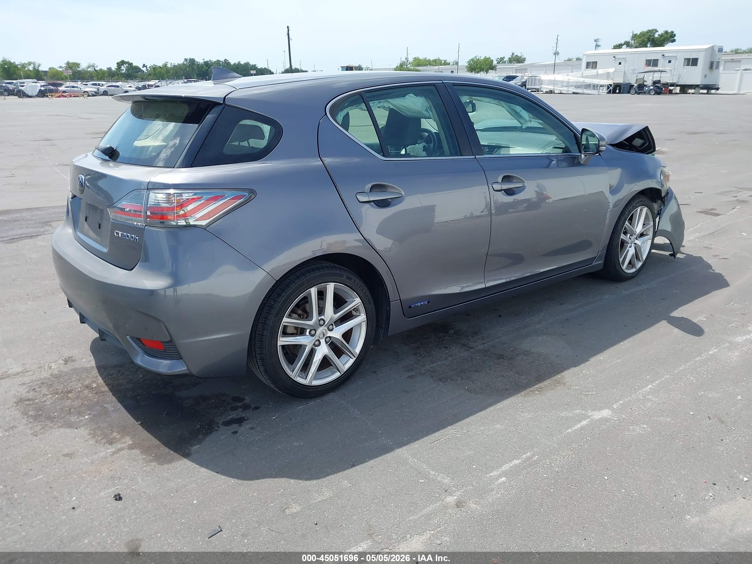 LEXUS CT image 4