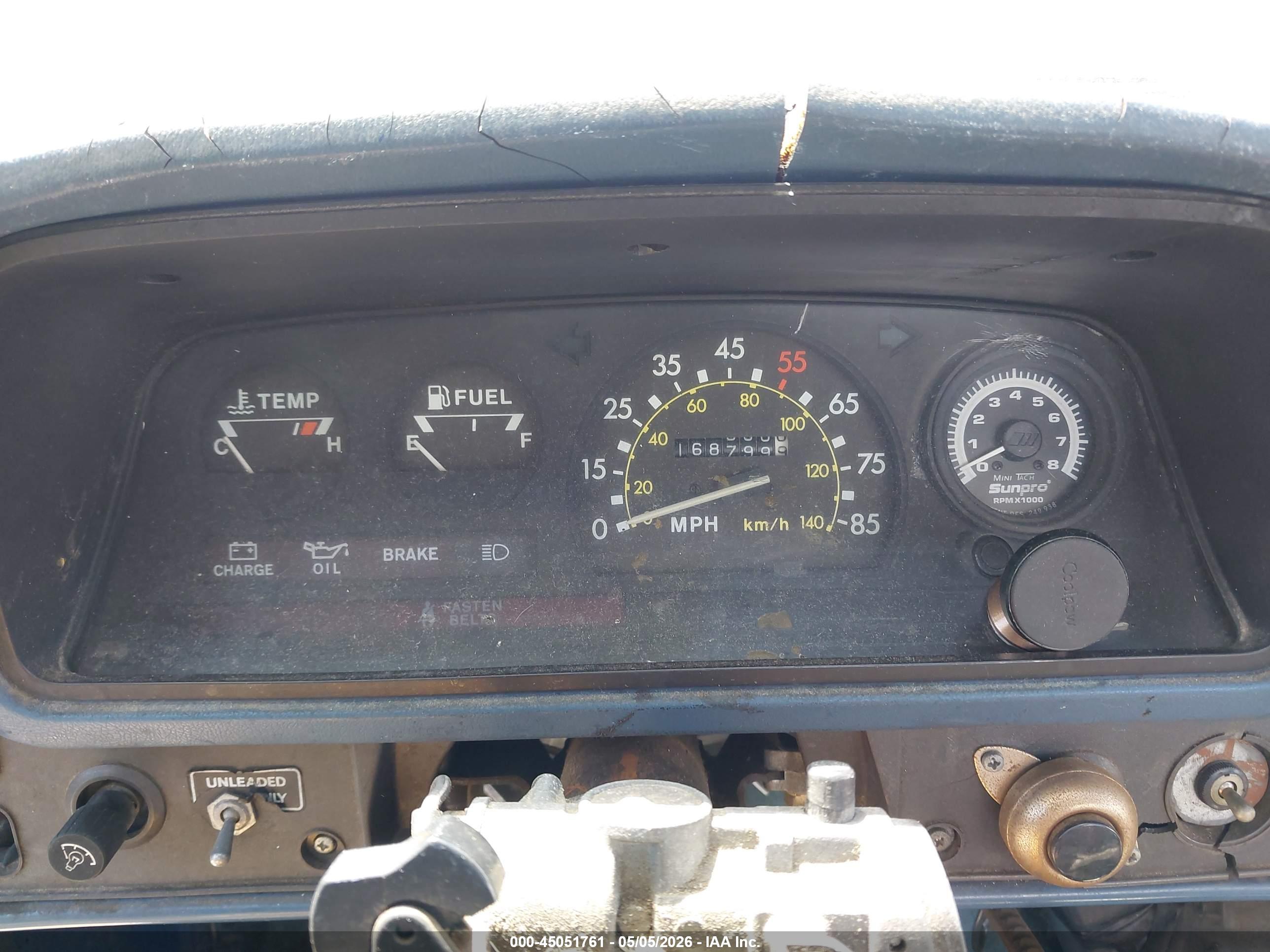 TOYOTA PICKUP image 7