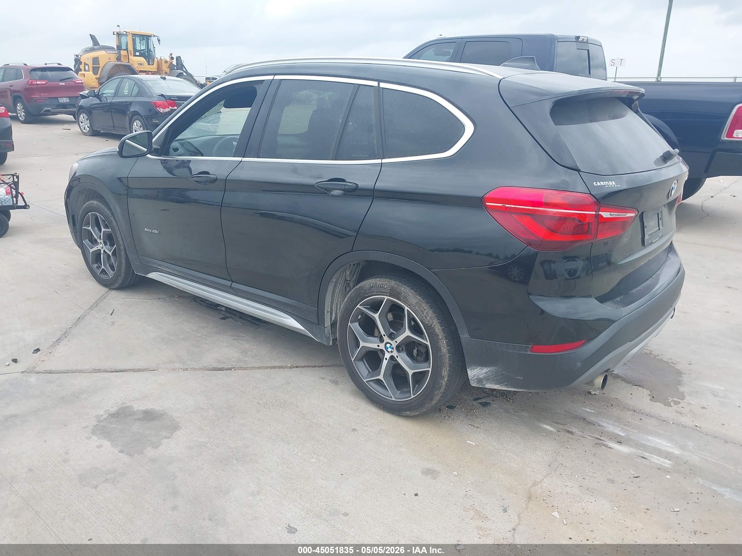 BMW X1 image 3
