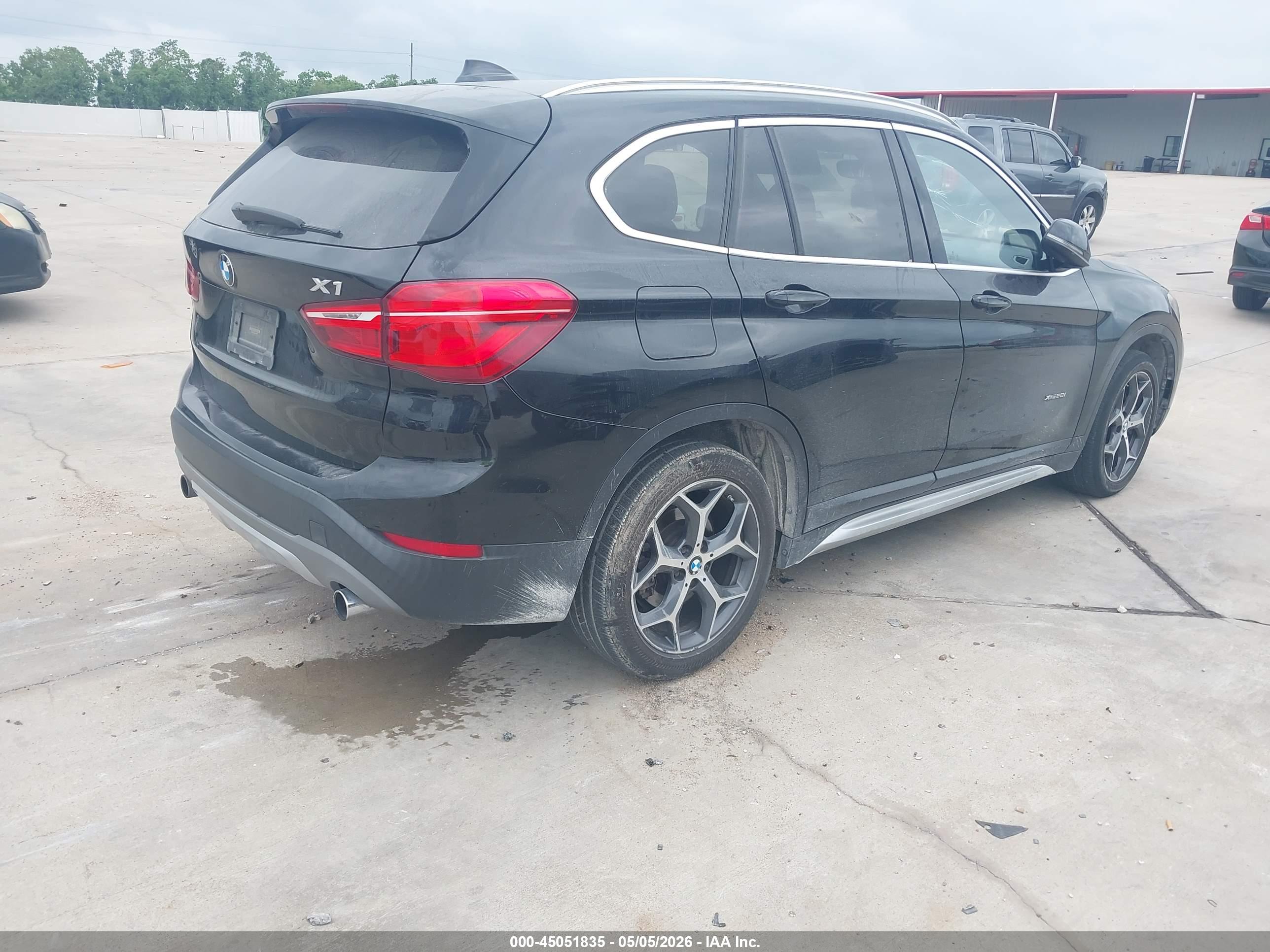 BMW X1 image 4