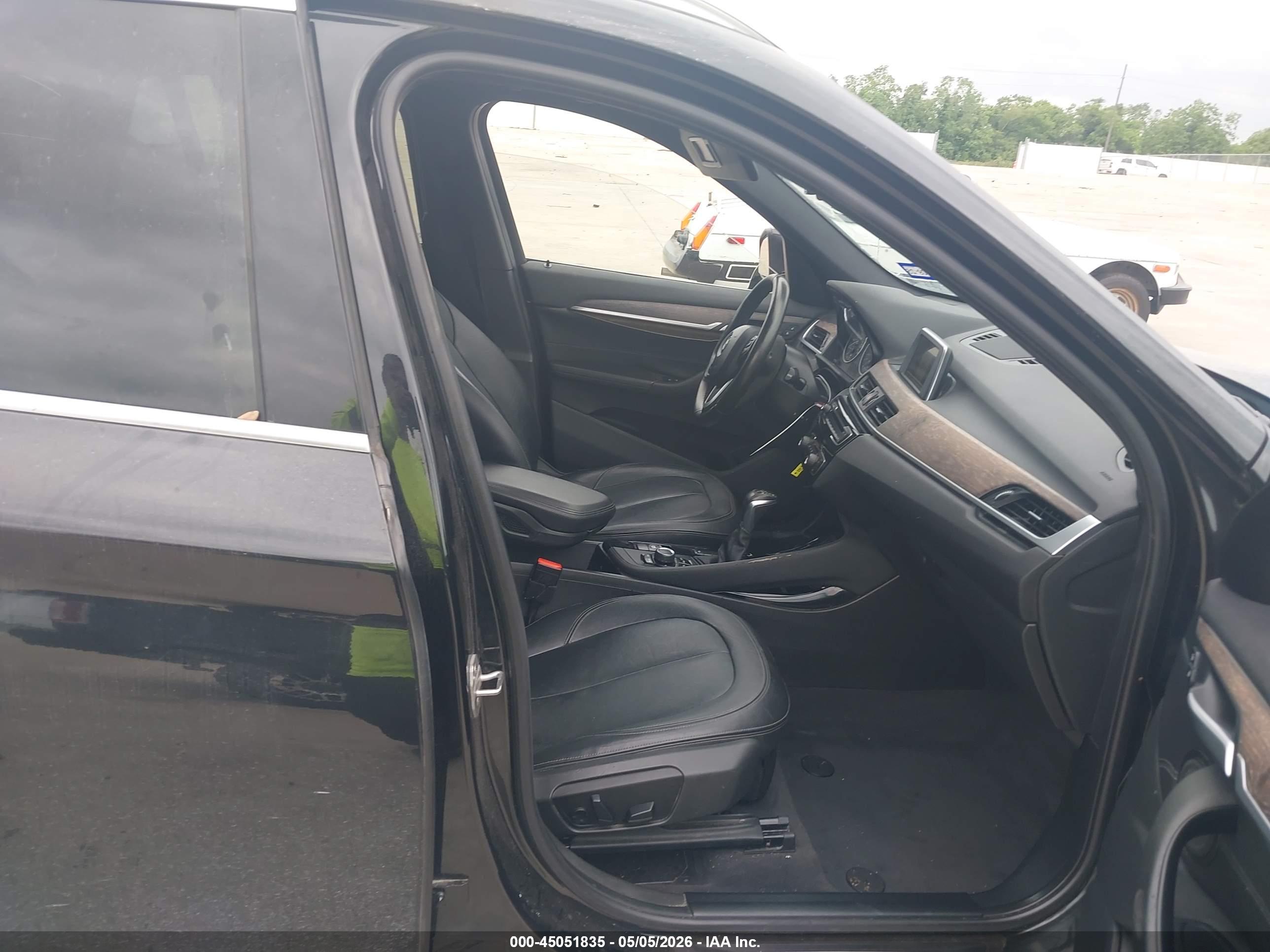 BMW X1 image 5