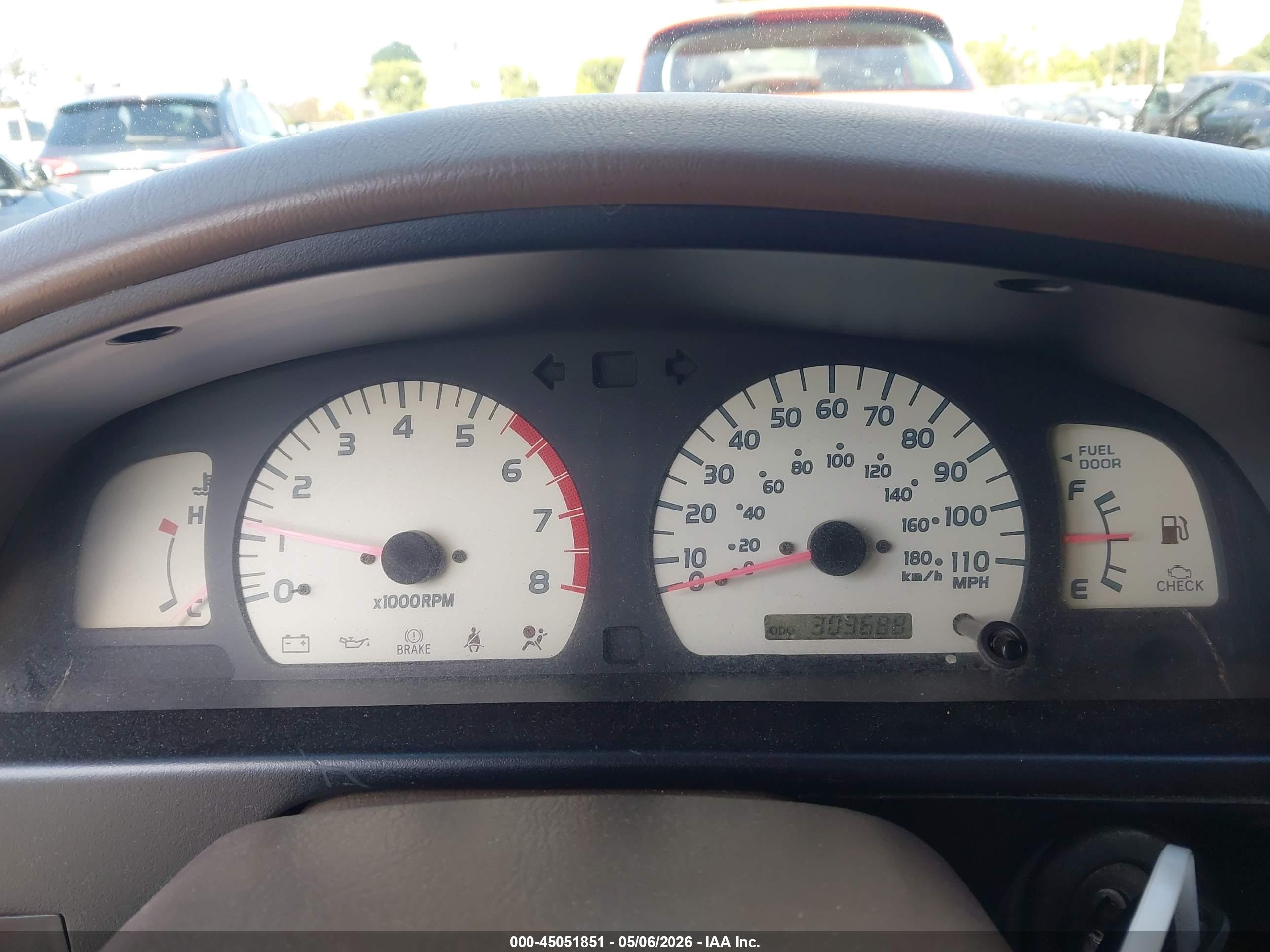 TOYOTA TACOMA image 7