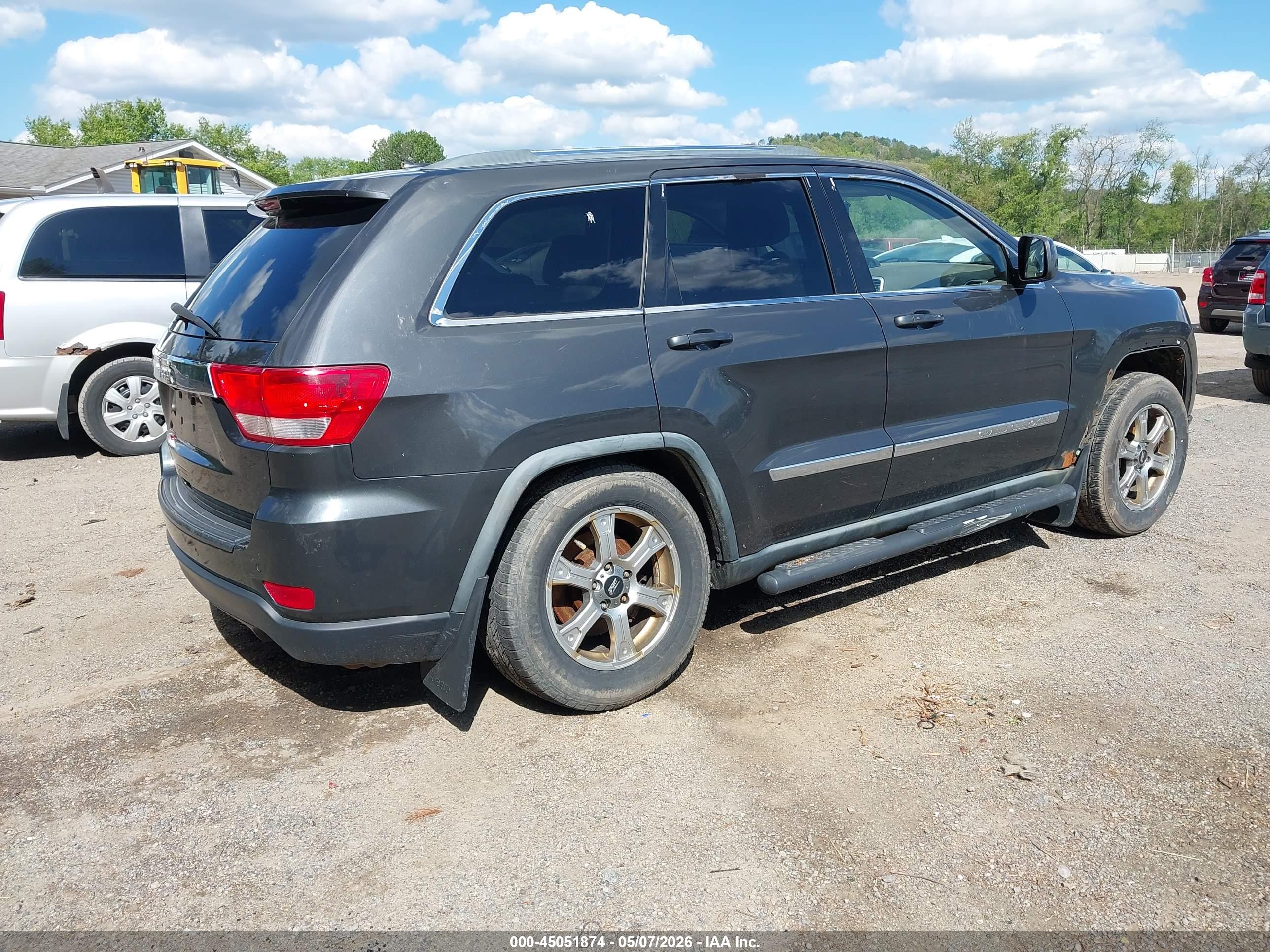 JEEP GRAND image 4