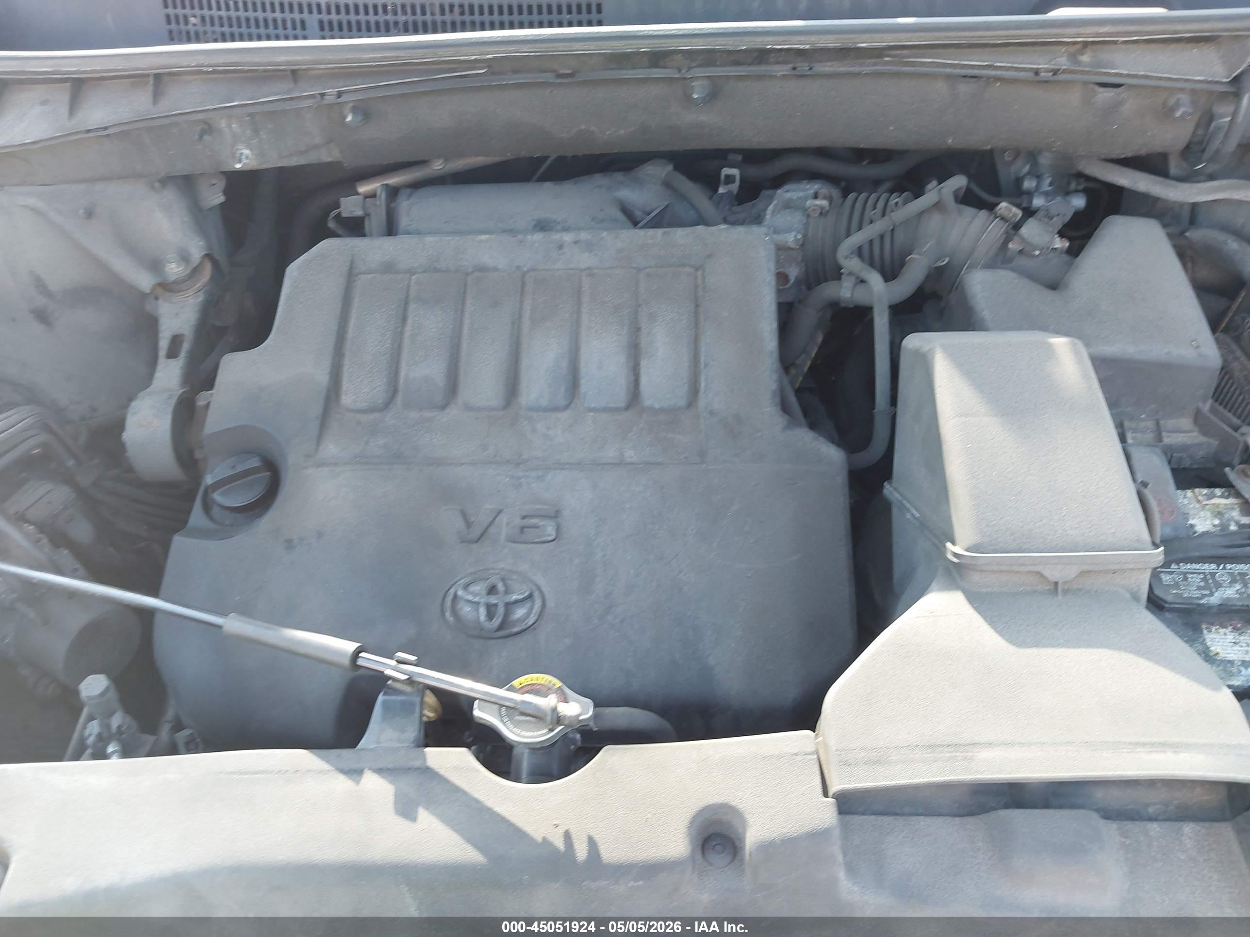 TOYOTA HIGHLANDER image 10