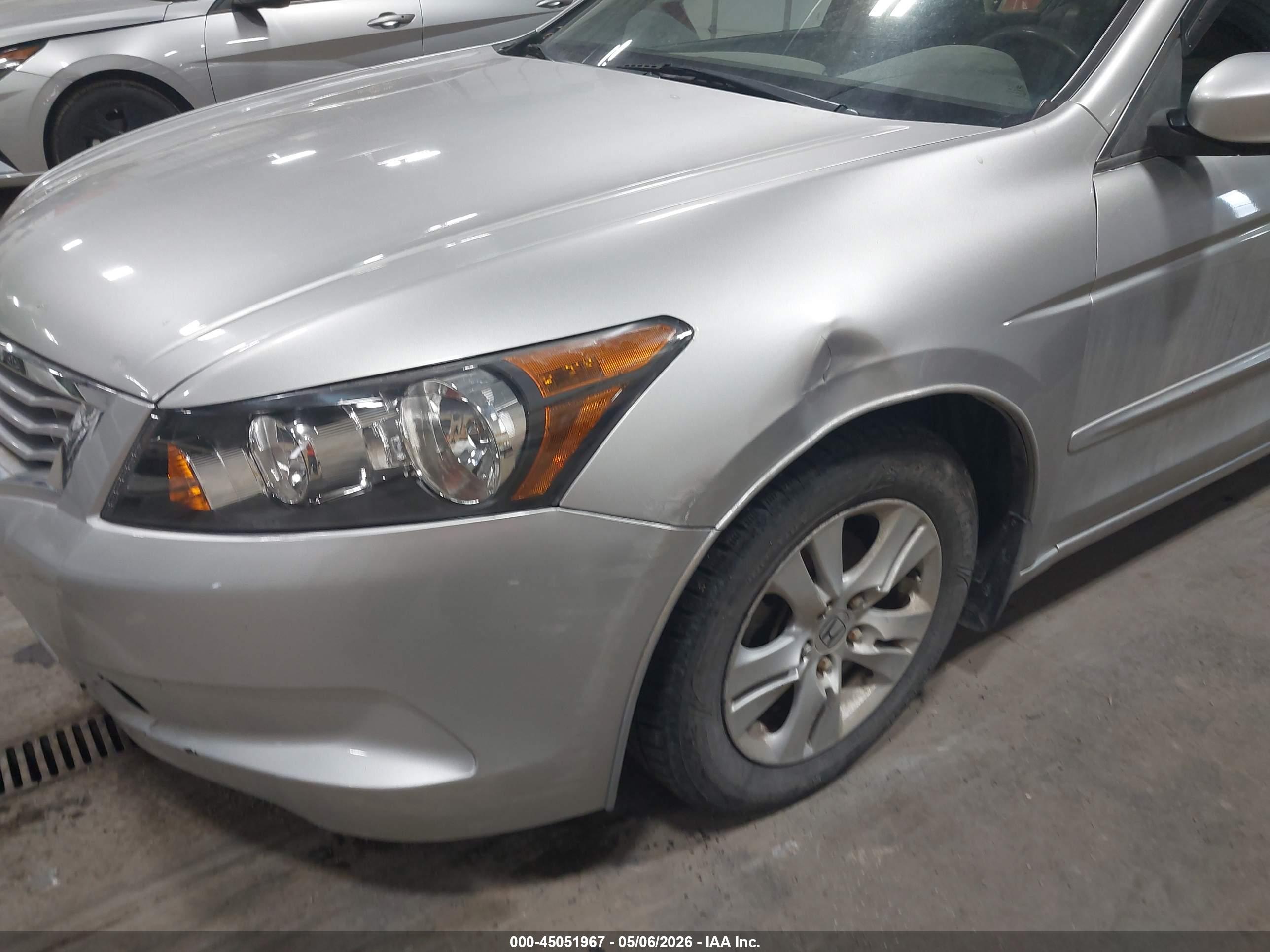 HONDA ACCORD image 6