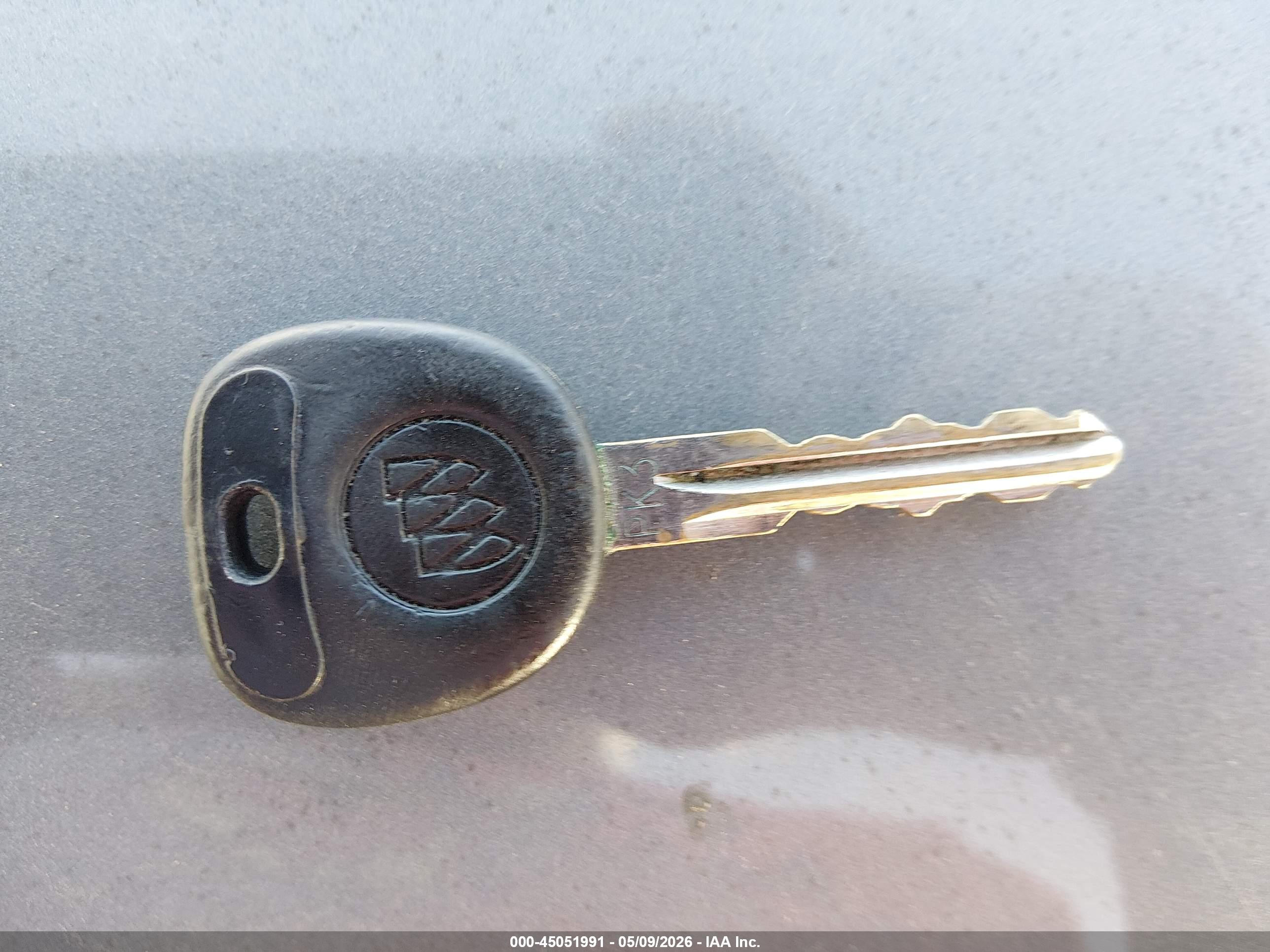 BUICK LACROSSE image 11