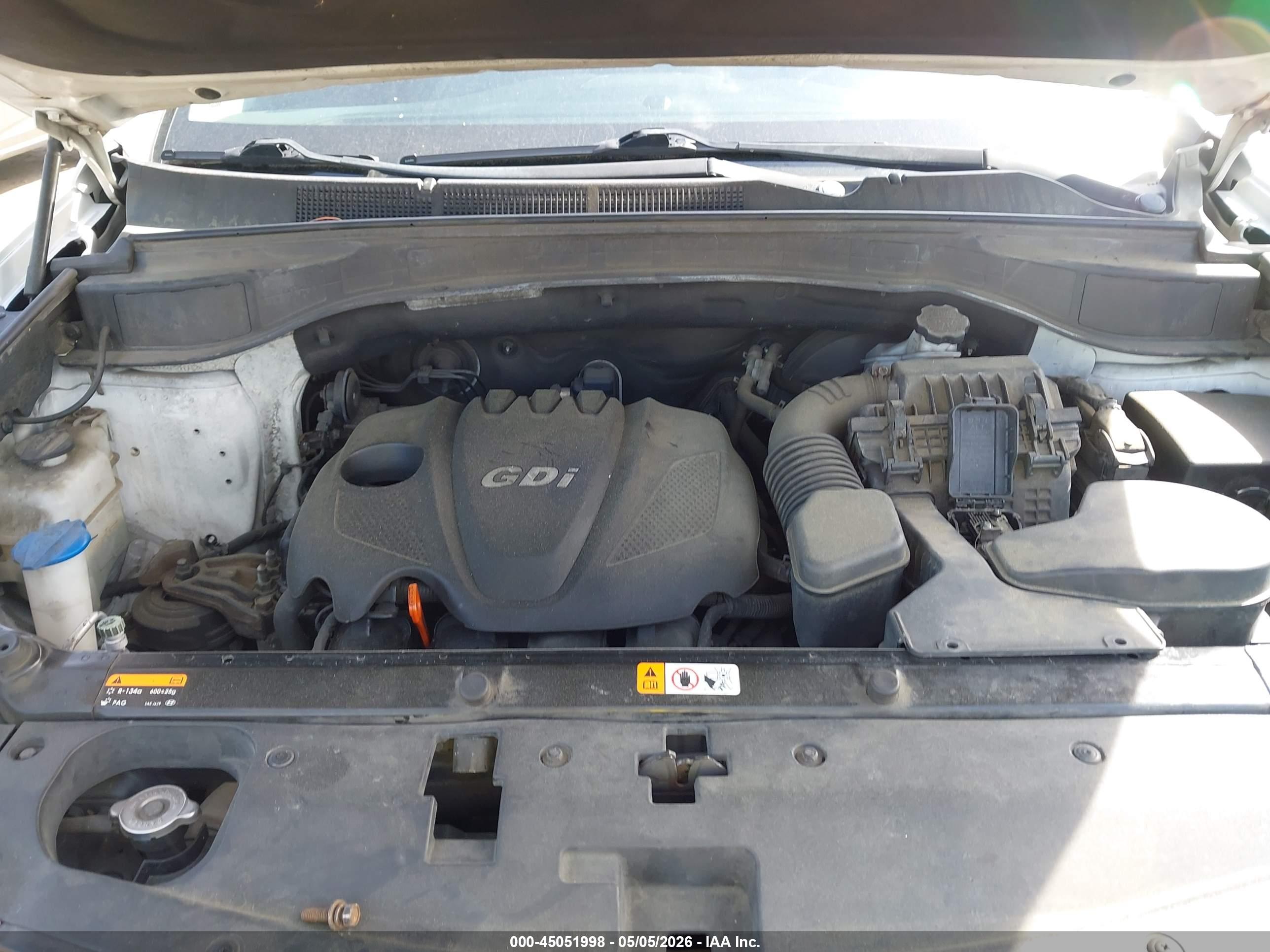 HYUNDAI SANTA image 10