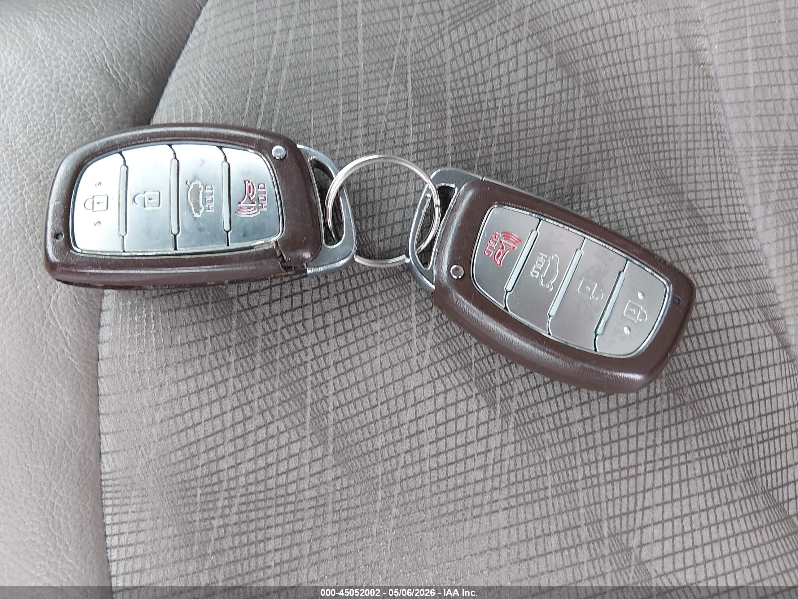 HYUNDAI SONATA image 11