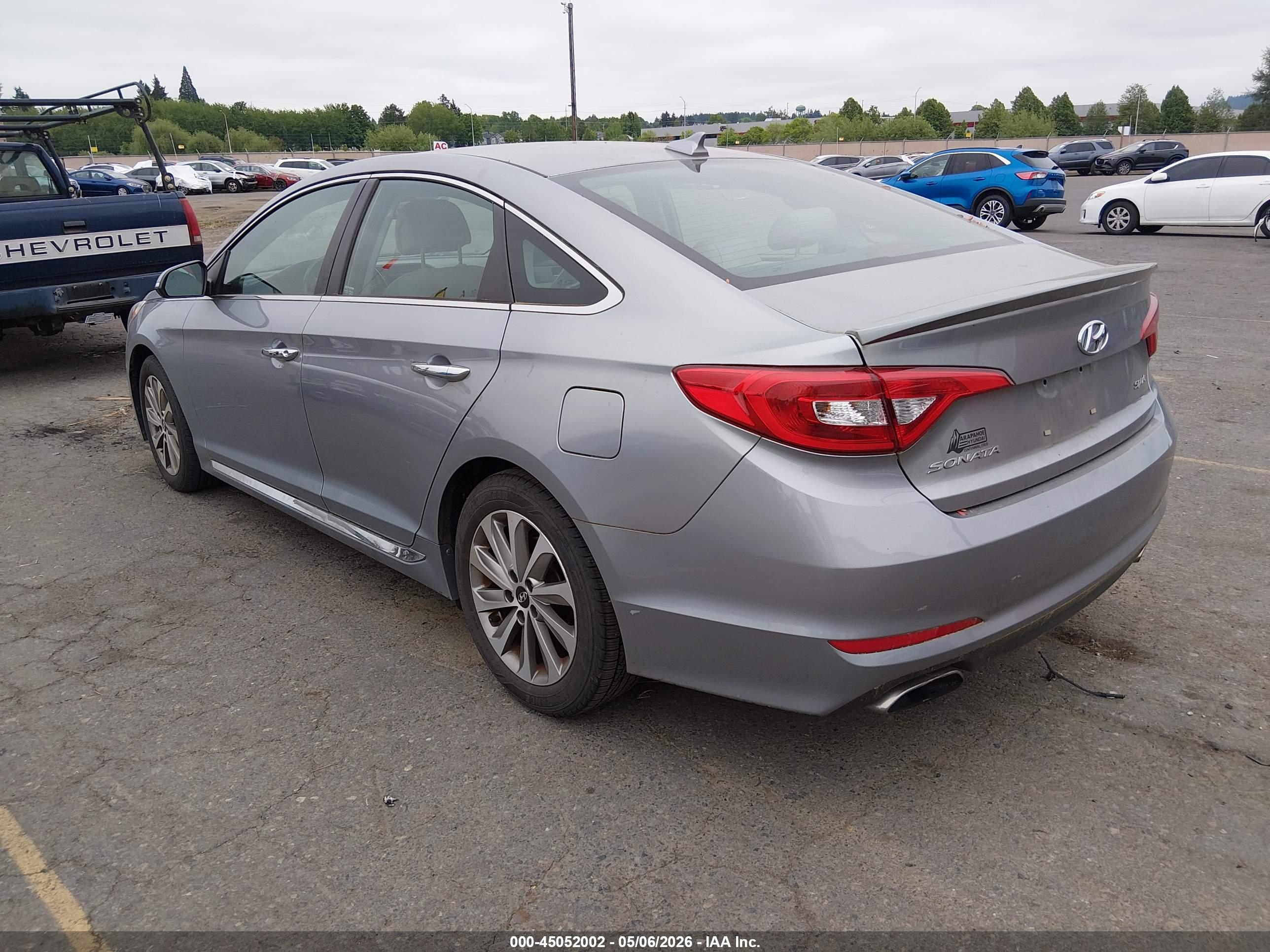 HYUNDAI SONATA image 3