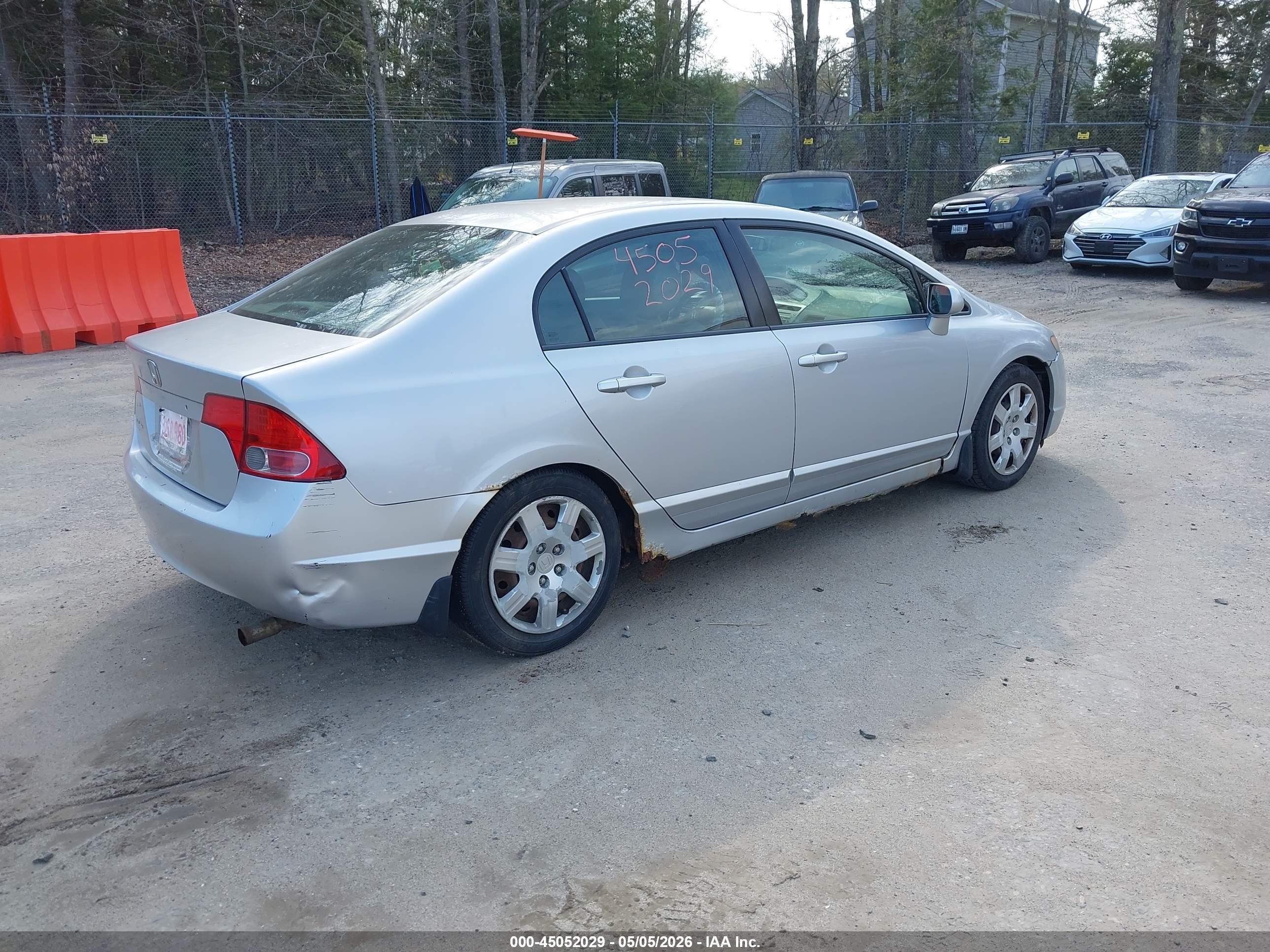 HONDA CIVIC image 4